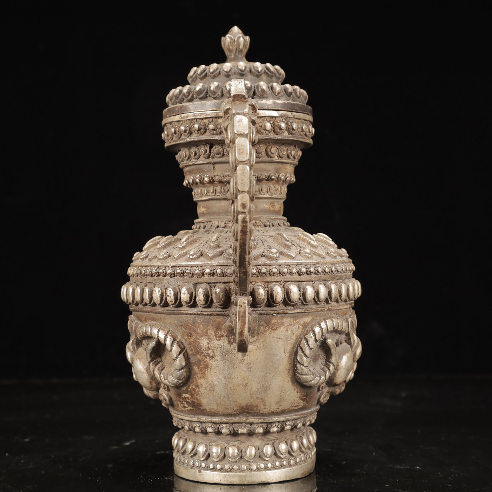 An Exquisite Silver-Plated Bronze Beast-Face Pattern Ewer - 13