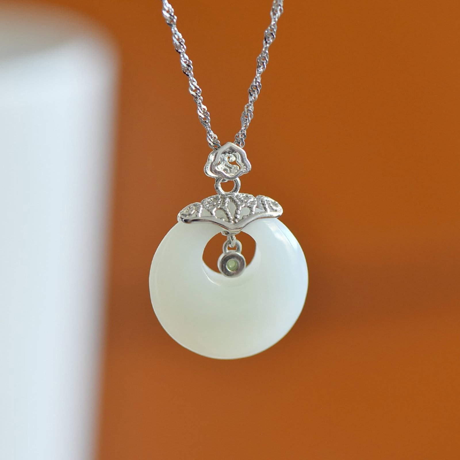 An Exquisite Sterling Silver Inlaid White Jade Pendant,Inlaid Jasper - 2