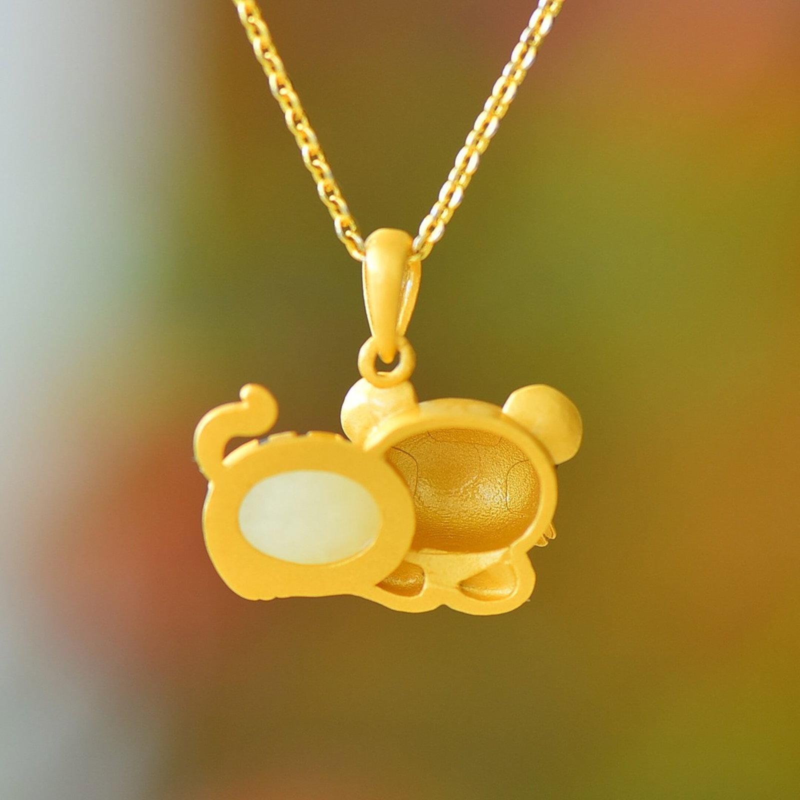 An Exquisite Sterling Silver-Gold Plated Inlaid White Jade Pendant - 5