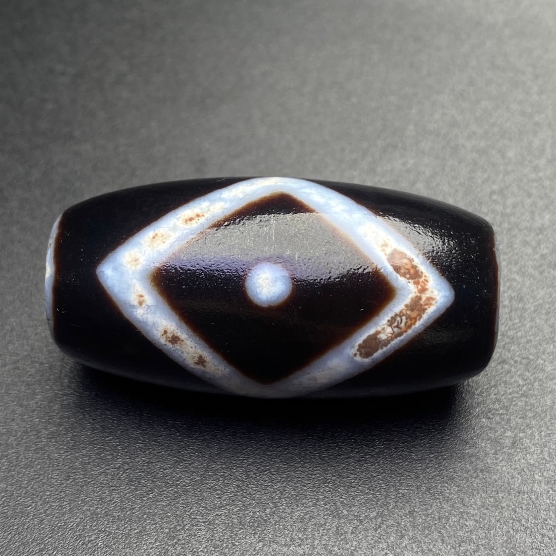 An Exquisite Dzi Bead Pendant - 7