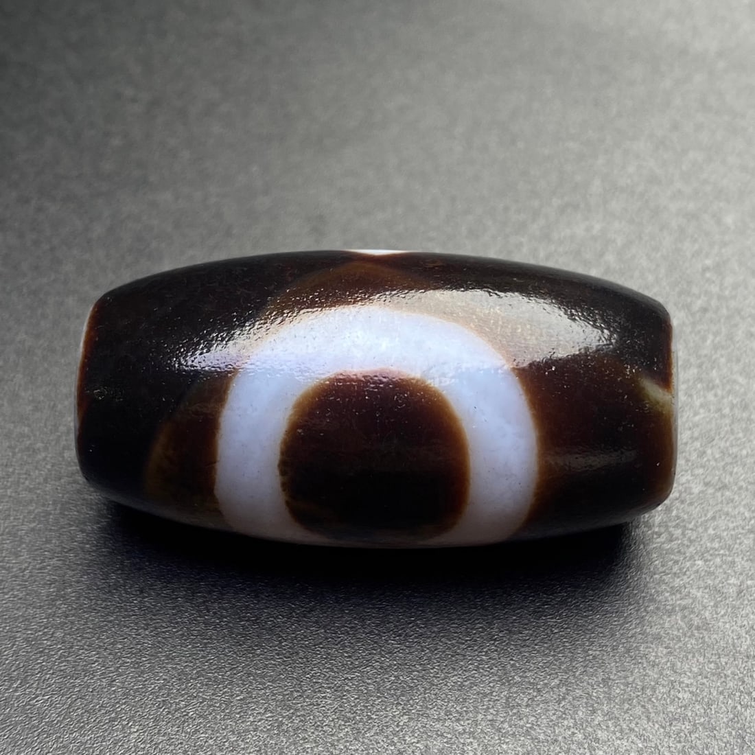 An Exquisite Dzi Bead Pendant - 8