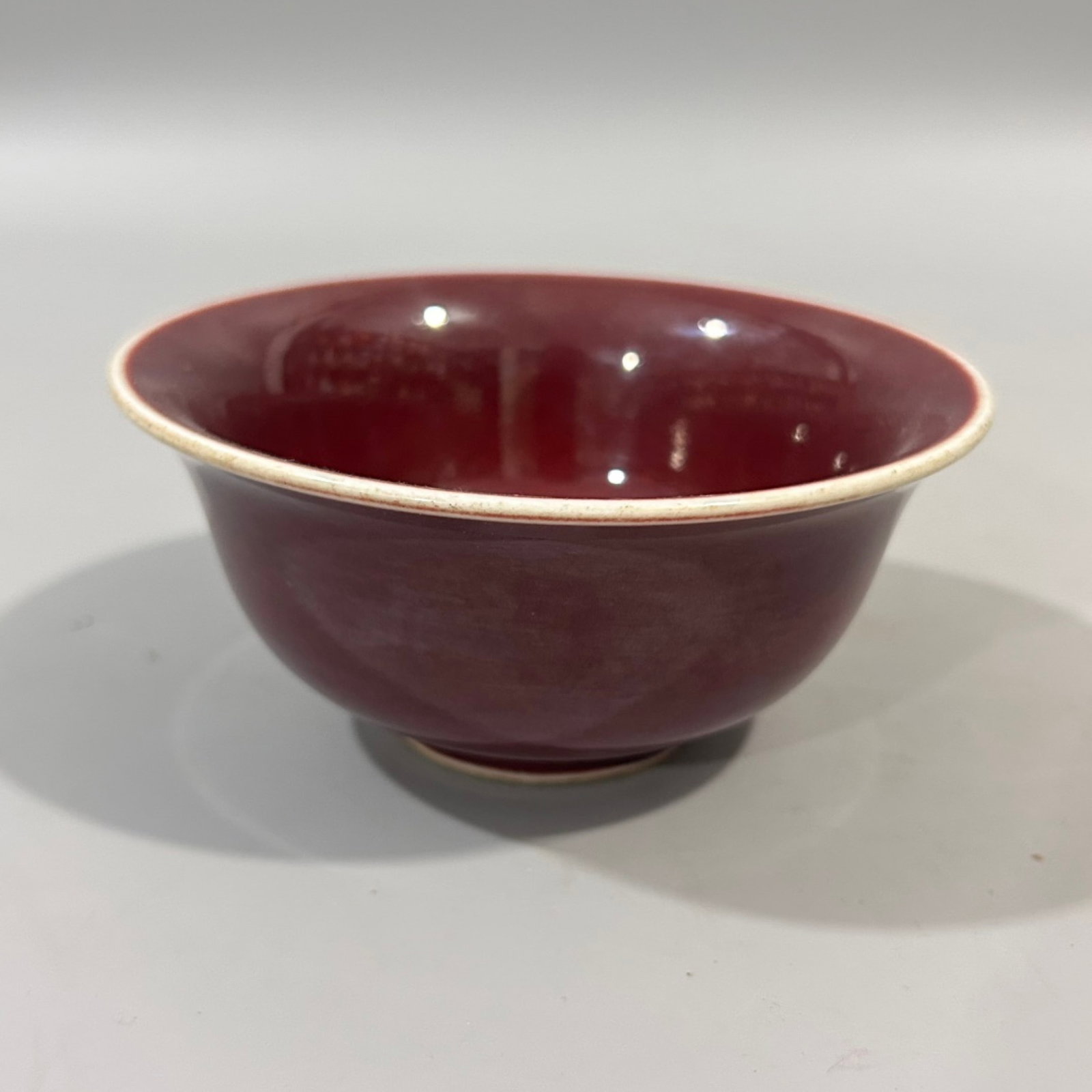 A Pair of Exquisite Ji Red Glazed Bowls - 2