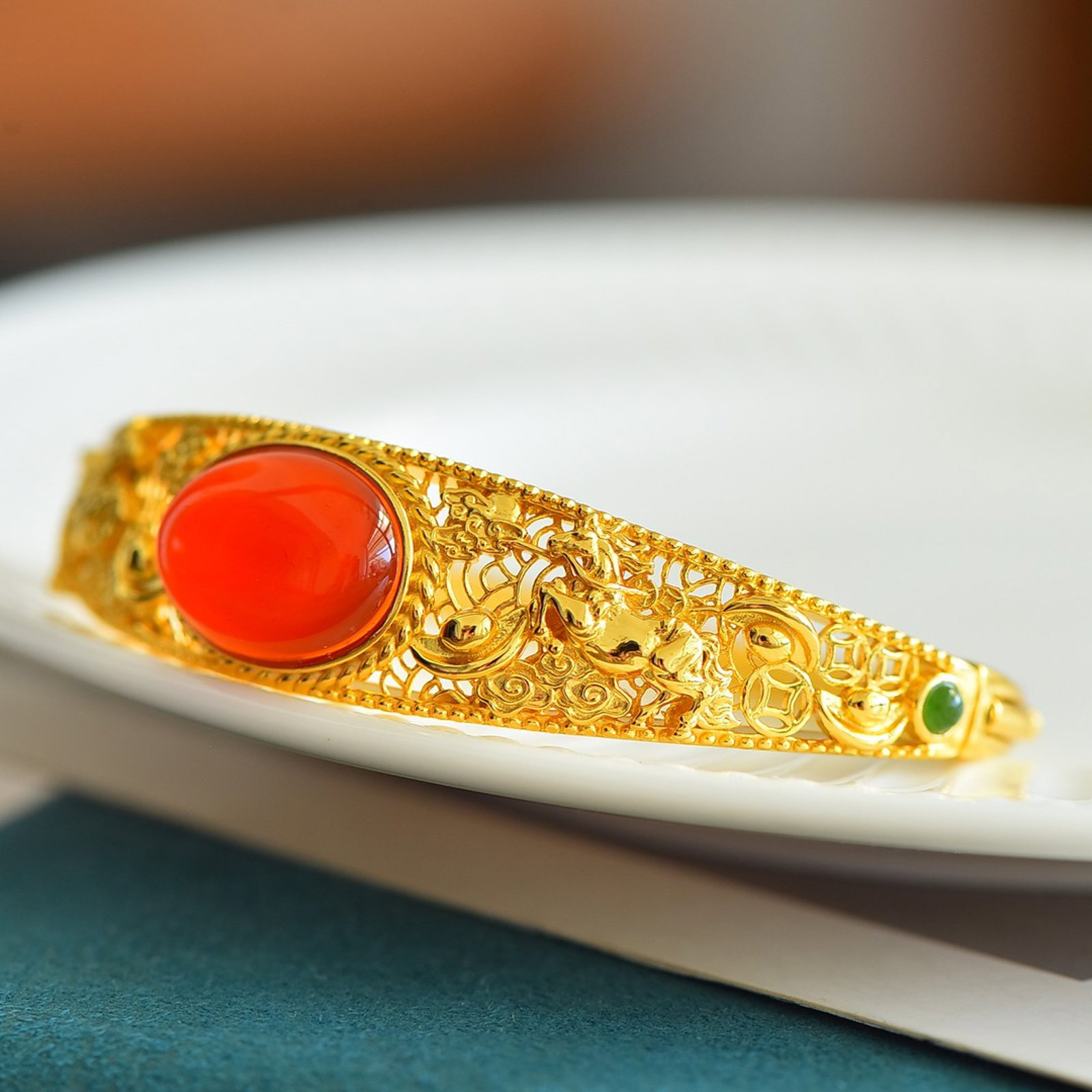 An Exquisite Sterling Silver-Gold Plated Inlaid Agate Bracelets - 3