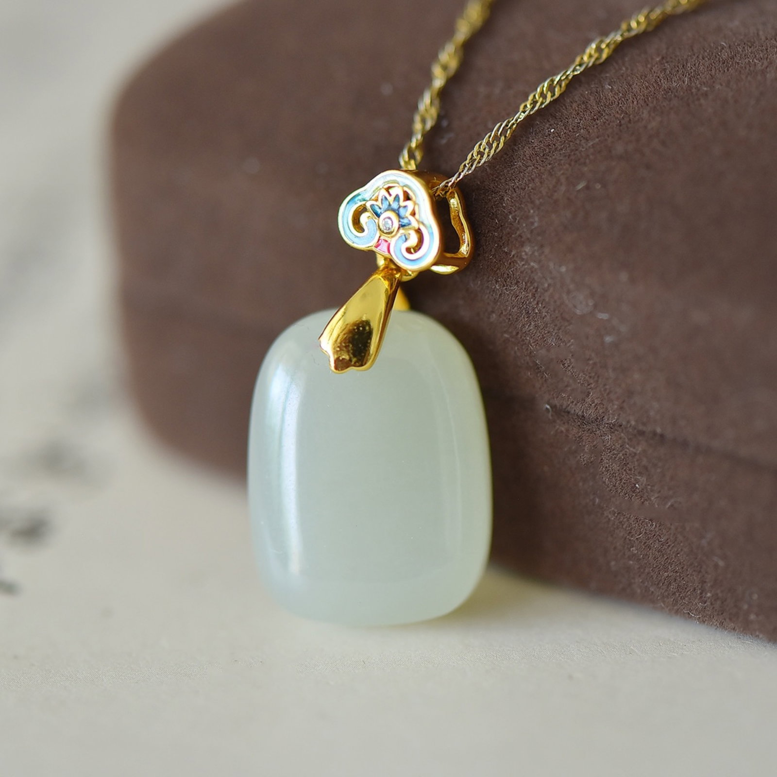 An Exquisite Sterling Silver-Gold Plated Inlaid White Jade Enamel Pendant - 3