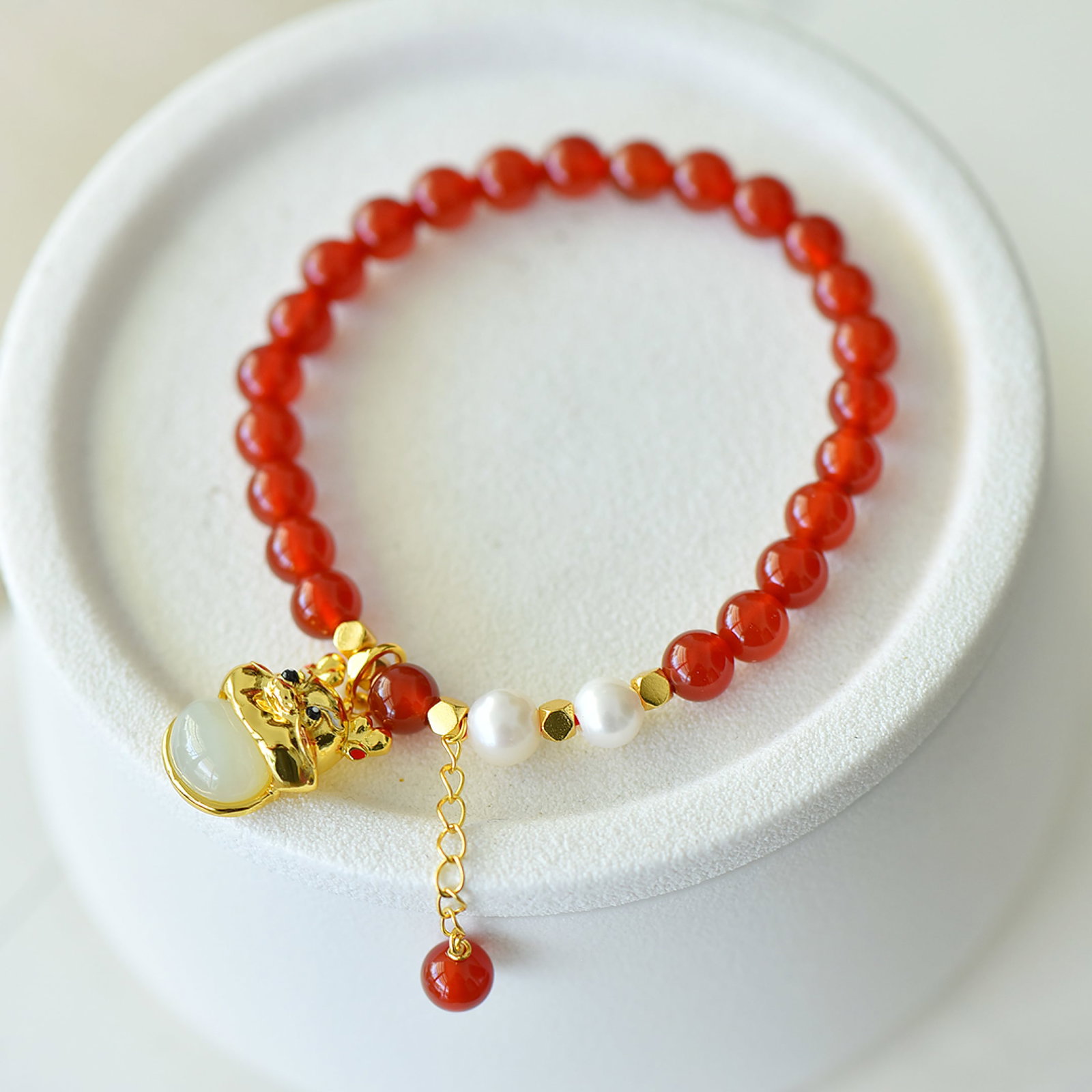 An Exquisite Sterling Silver-Gold Plated Inlaid Agate Bracelet,Inlaid White Jade and Pearl - 2