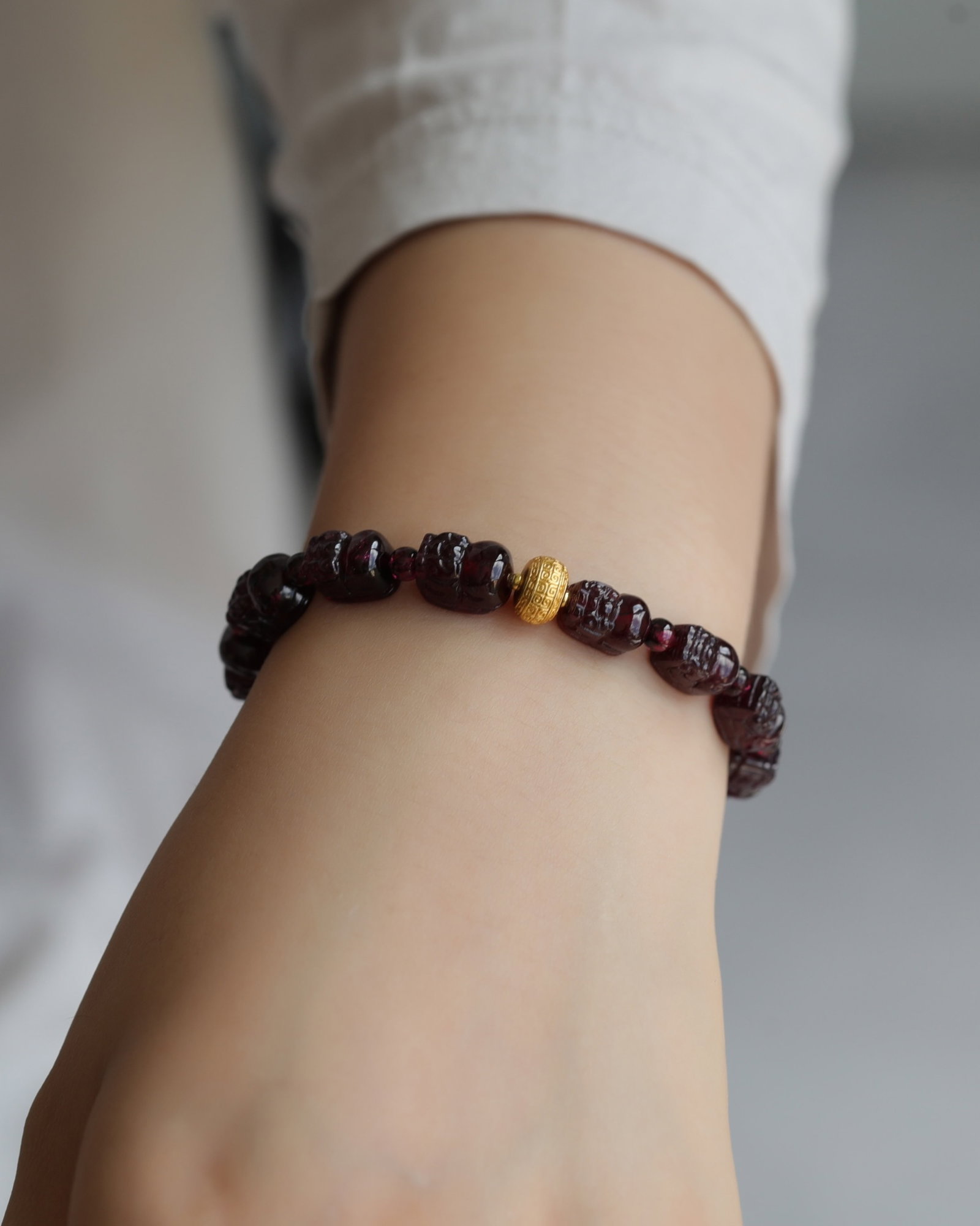 An Exquisite Crystal Bracelets - 7