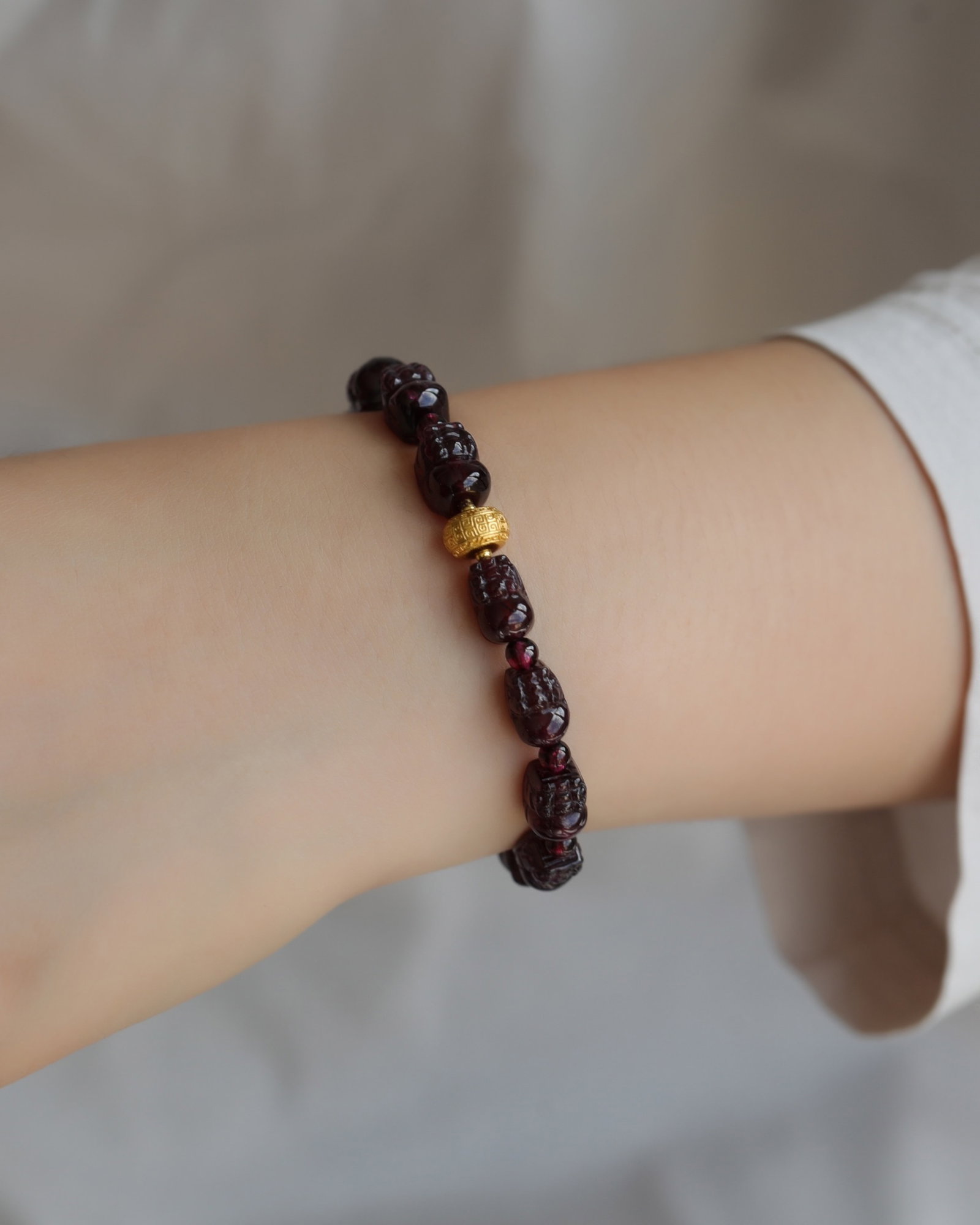 An Exquisite Crystal Bracelets - 9