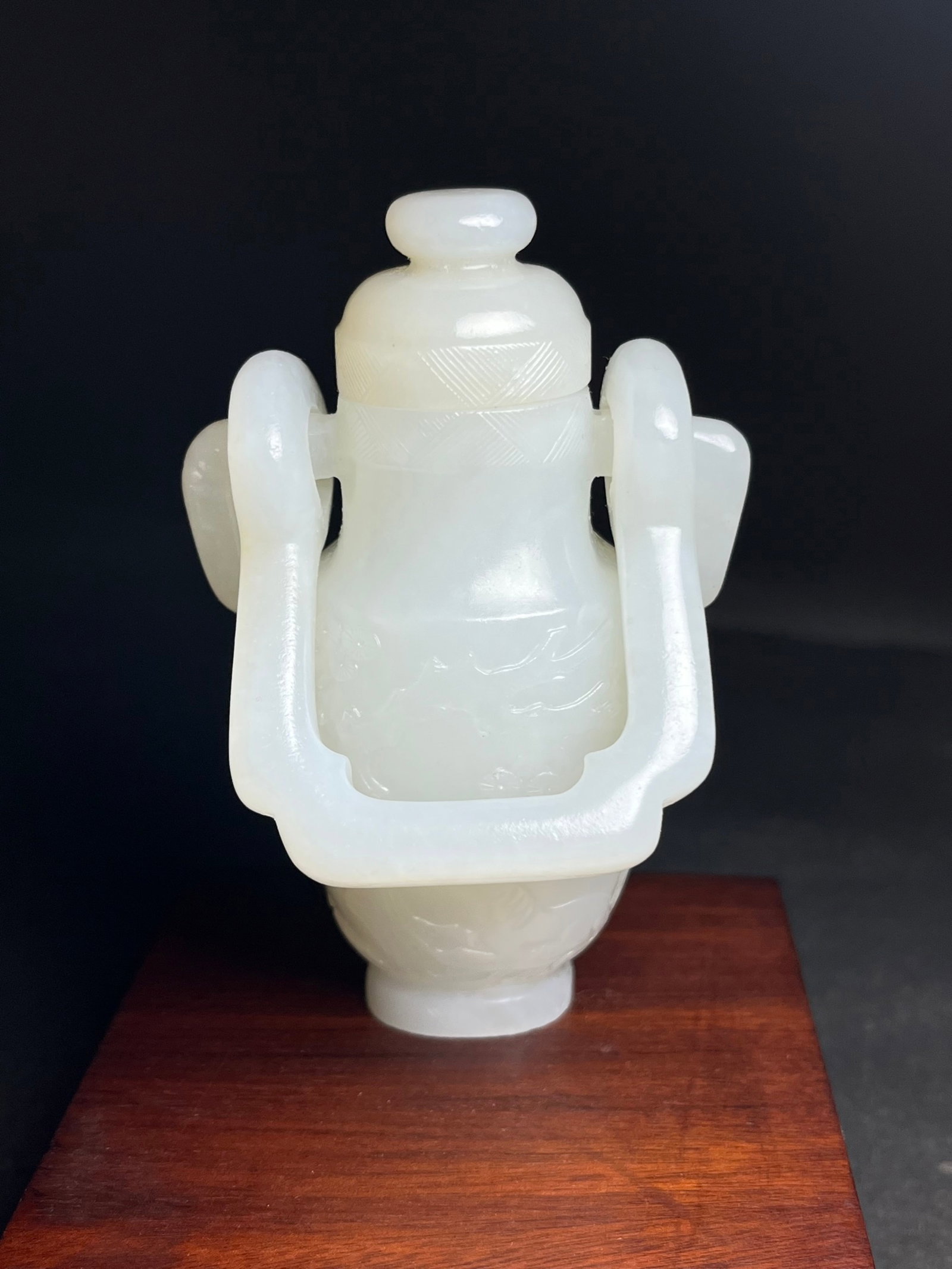 An Exquisite White Jade Landscape and Figure Pattern Double-Ears Bottle - 5