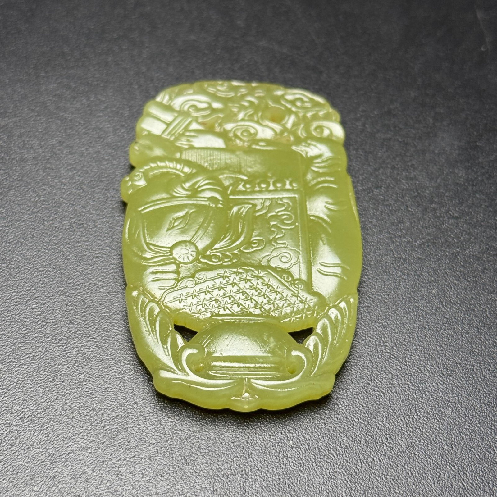 An Exquisite Yellow Jade Elephant Pattern Pendant - 7