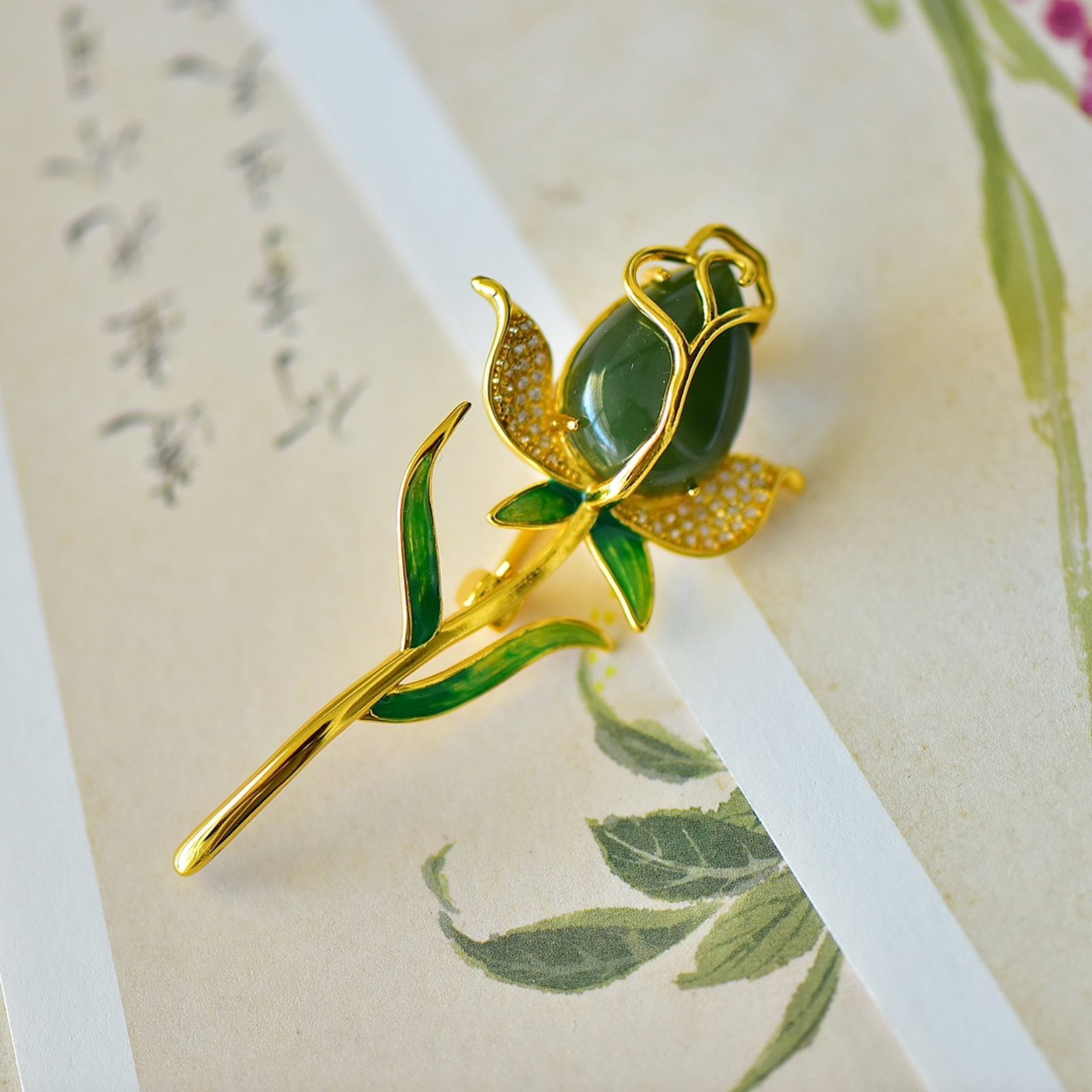 An Exquisite Sterling Silver-Gold Plated Inlaid Jasper Enamel Brooch - 2