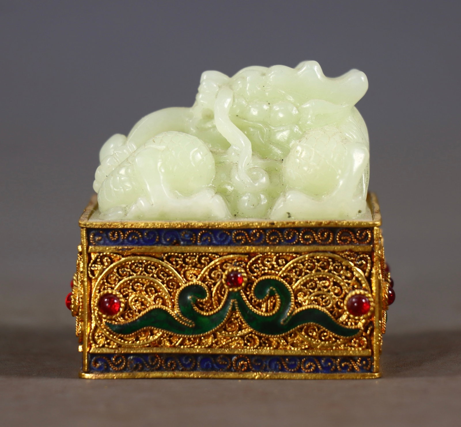 A Set of Fine White Jade Cover with Gold Dragon Pattern Ornaments,With Poem,Inlaid Gems - 5