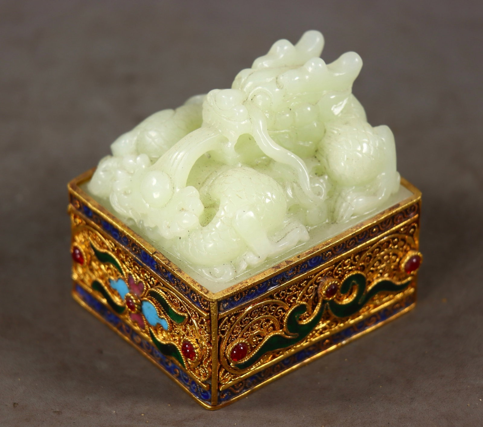 A Set of Fine White Jade Cover with Gold Dragon Pattern Ornaments,With Poem,Inlaid Gems - 7