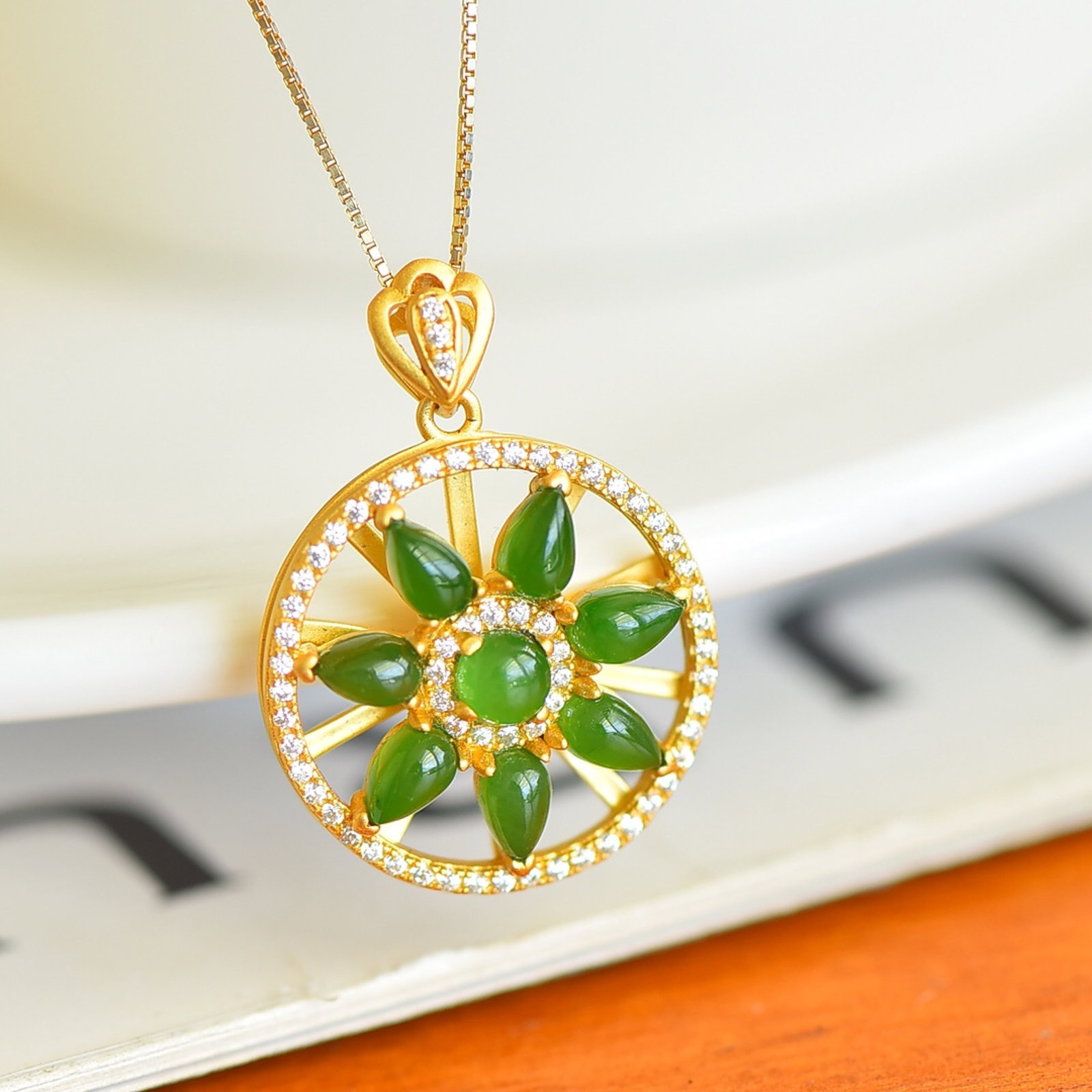 An Exquisite Sterling Silver-Gold Plated Inlaid Jasper Pendant , Inlaid Diamond - 3