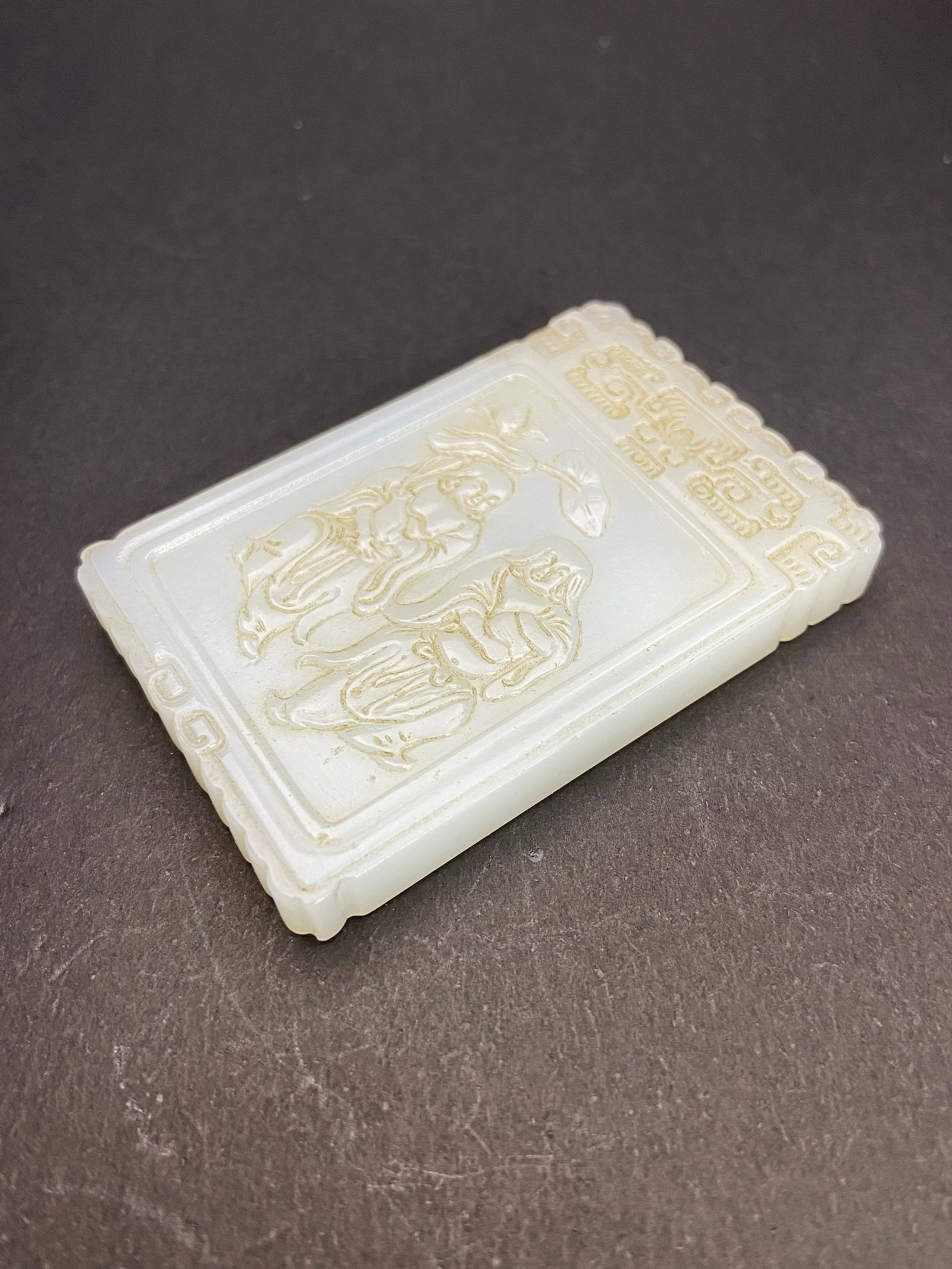 An Exquisite White Jade Figure Pattern Pendant,With Poem - 4