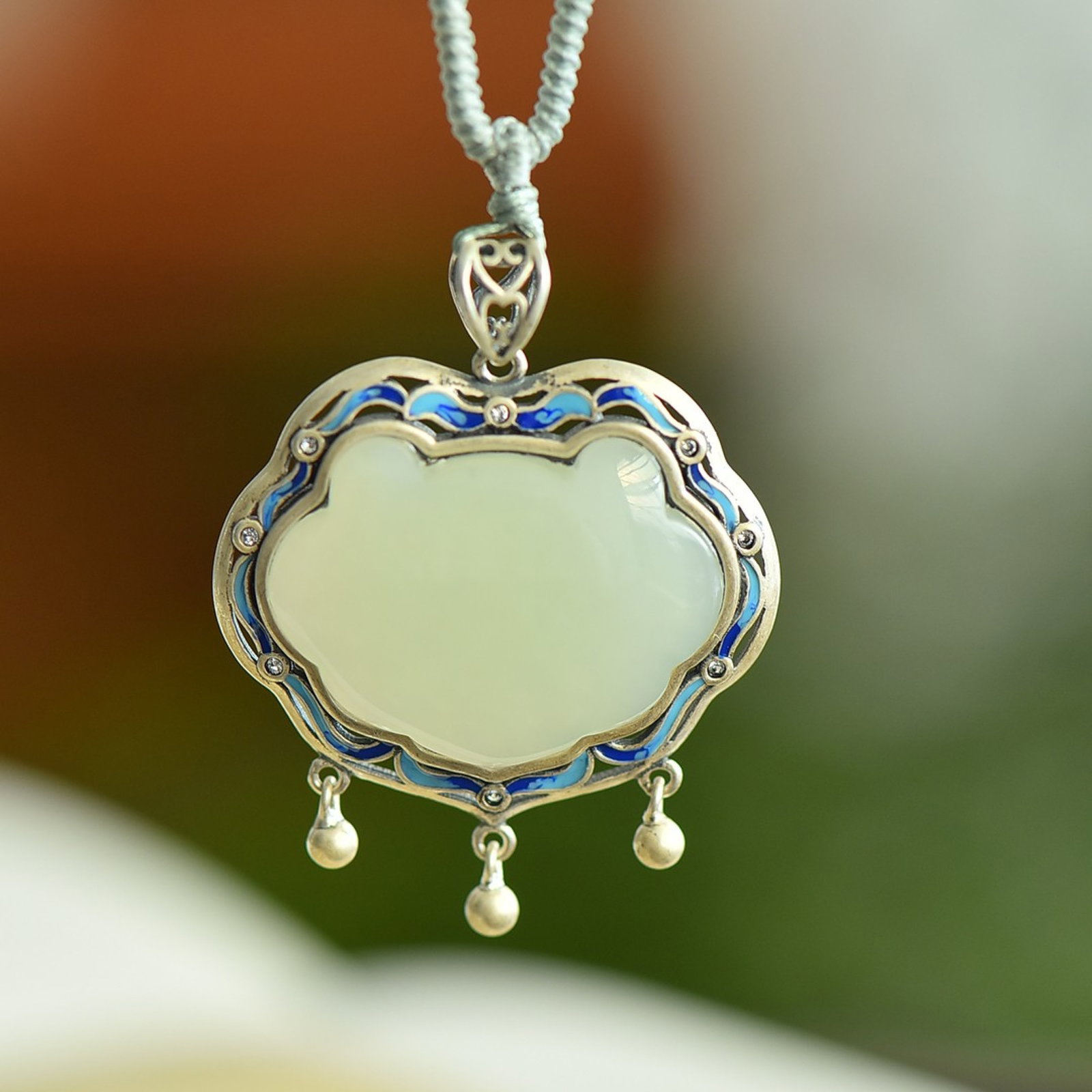An Exquisite Sterling Silver-Gold Plated Inlaid White Jade Enamel Pendant - 3