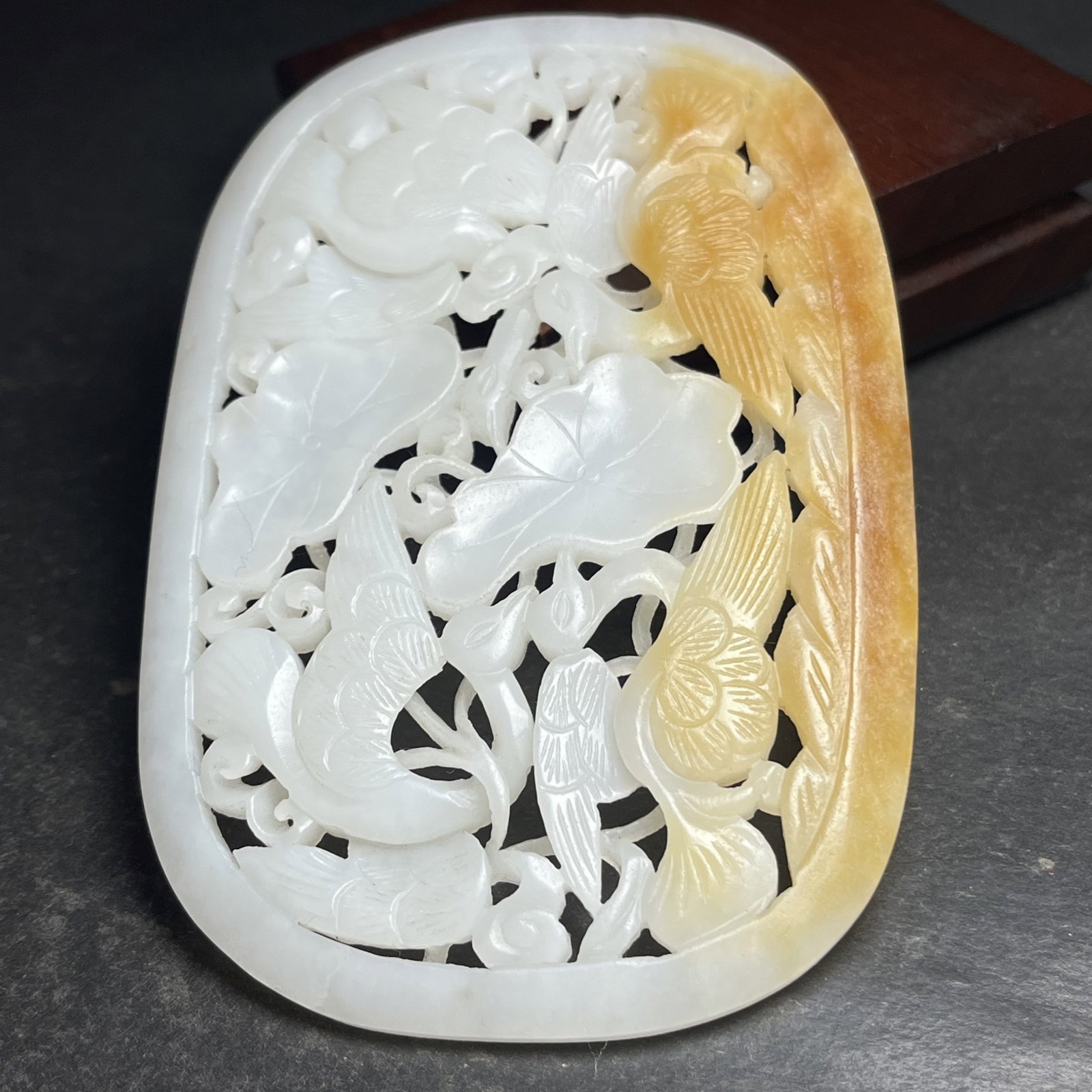 An Exquisite White Jade Hollow Crane Pattern Pendant - 4