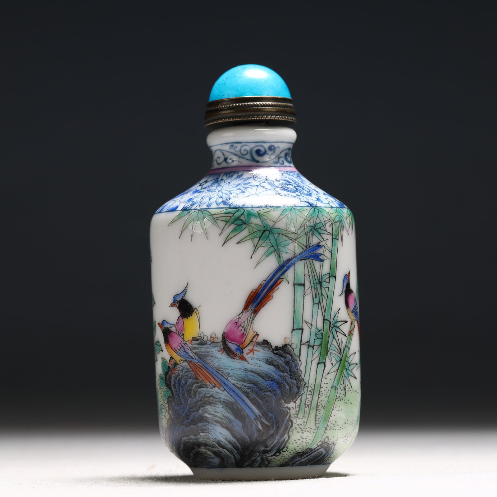 An Exquisite Enamel Bamboo Flower and Bird Pattern Porcelain Snuff Bottle - 2
