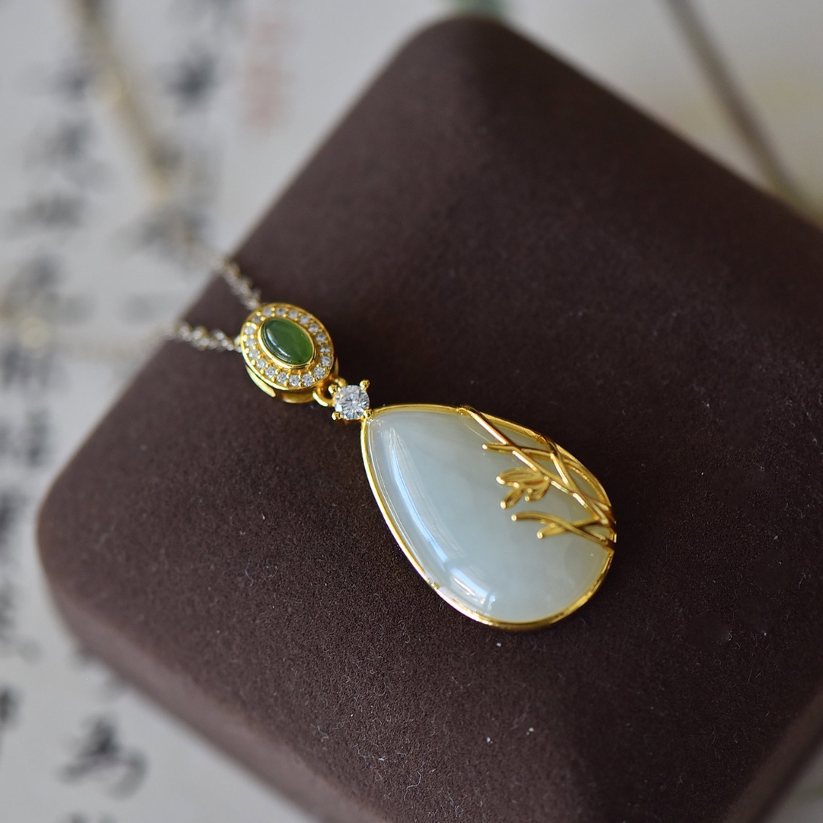 An Exquisite Sterling Silver-Gold Plated Inlaid White Jade Pendant - 4