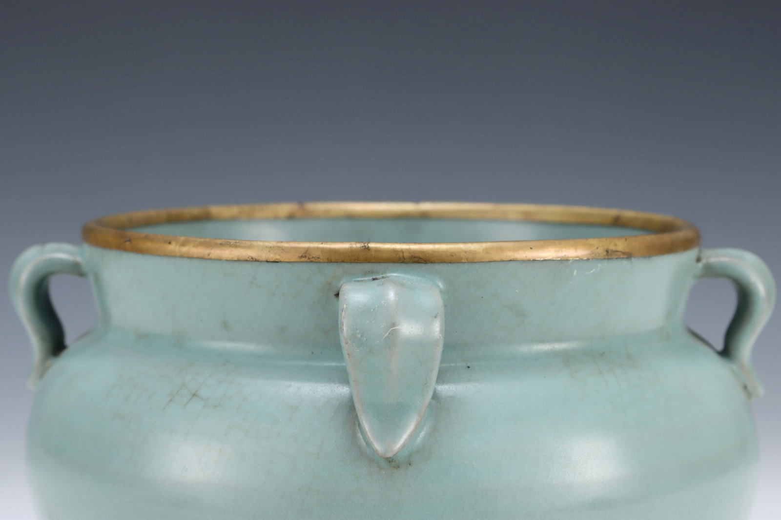 An Exquisite Ru yao Sky Blue Glazed Cover with Gold Four Ears Jar,with an Imperial Poem by Empero... - 4