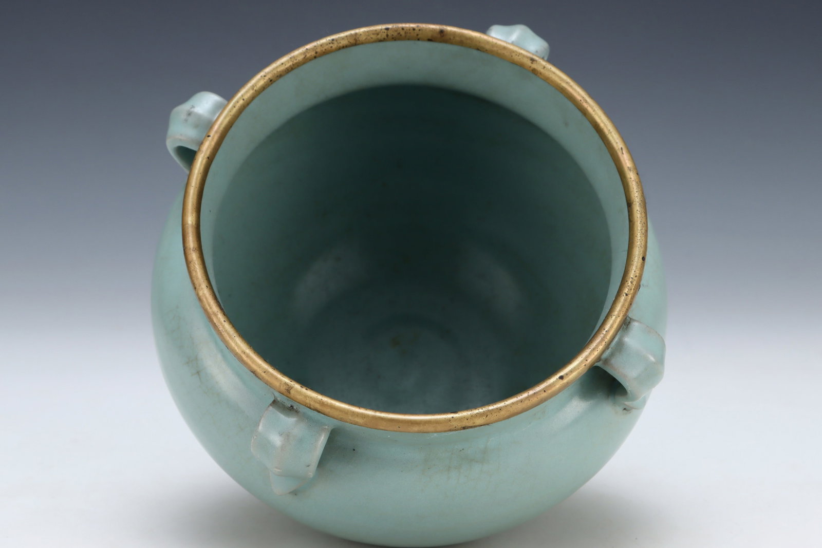 An Exquisite Ru yao Sky Blue Glazed Cover with Gold Four Ears Jar,with an Imperial Poem by Empero... - 6