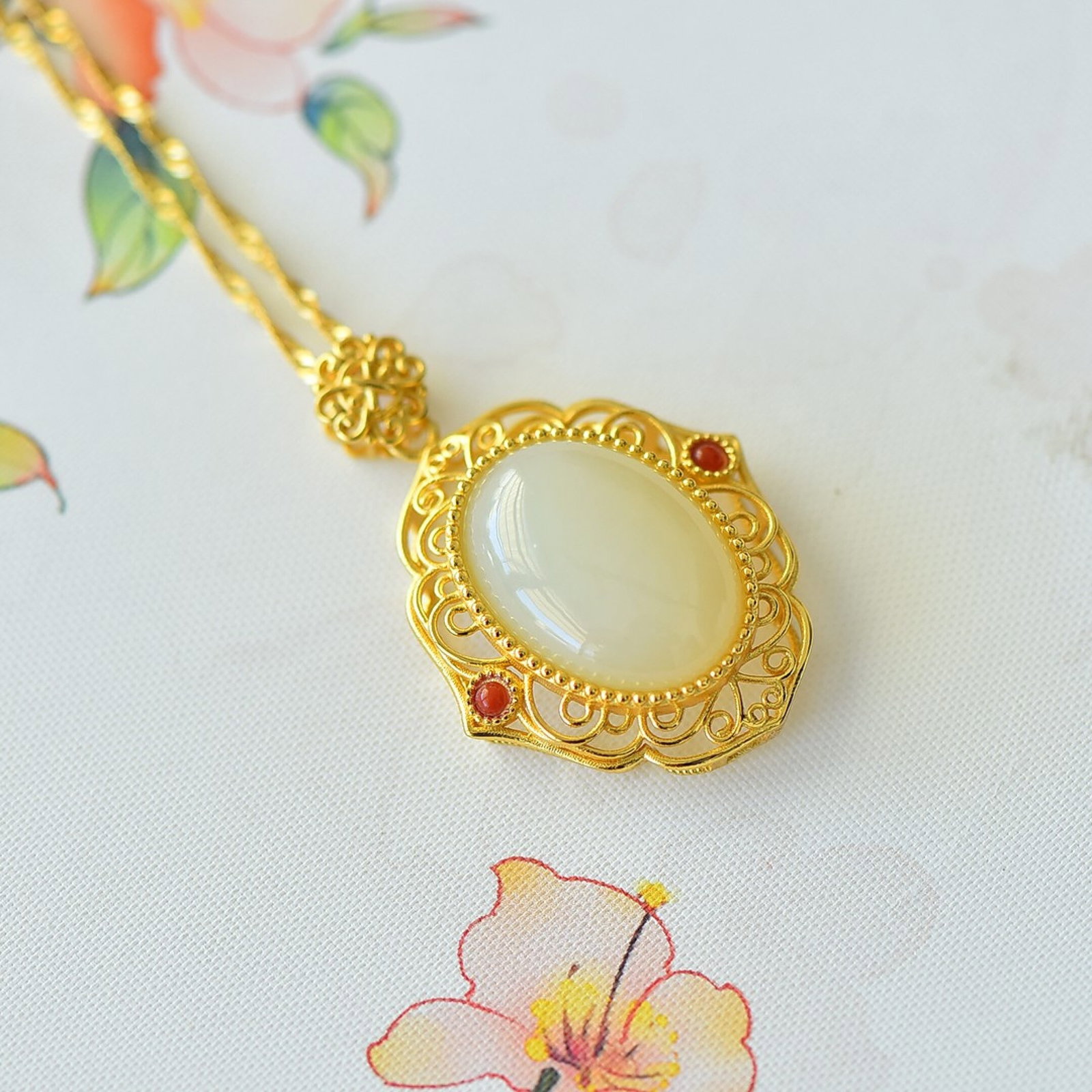 An Exquisite Sterling Silver-Gold Plated Inlaid White Jade Pendant - 3
