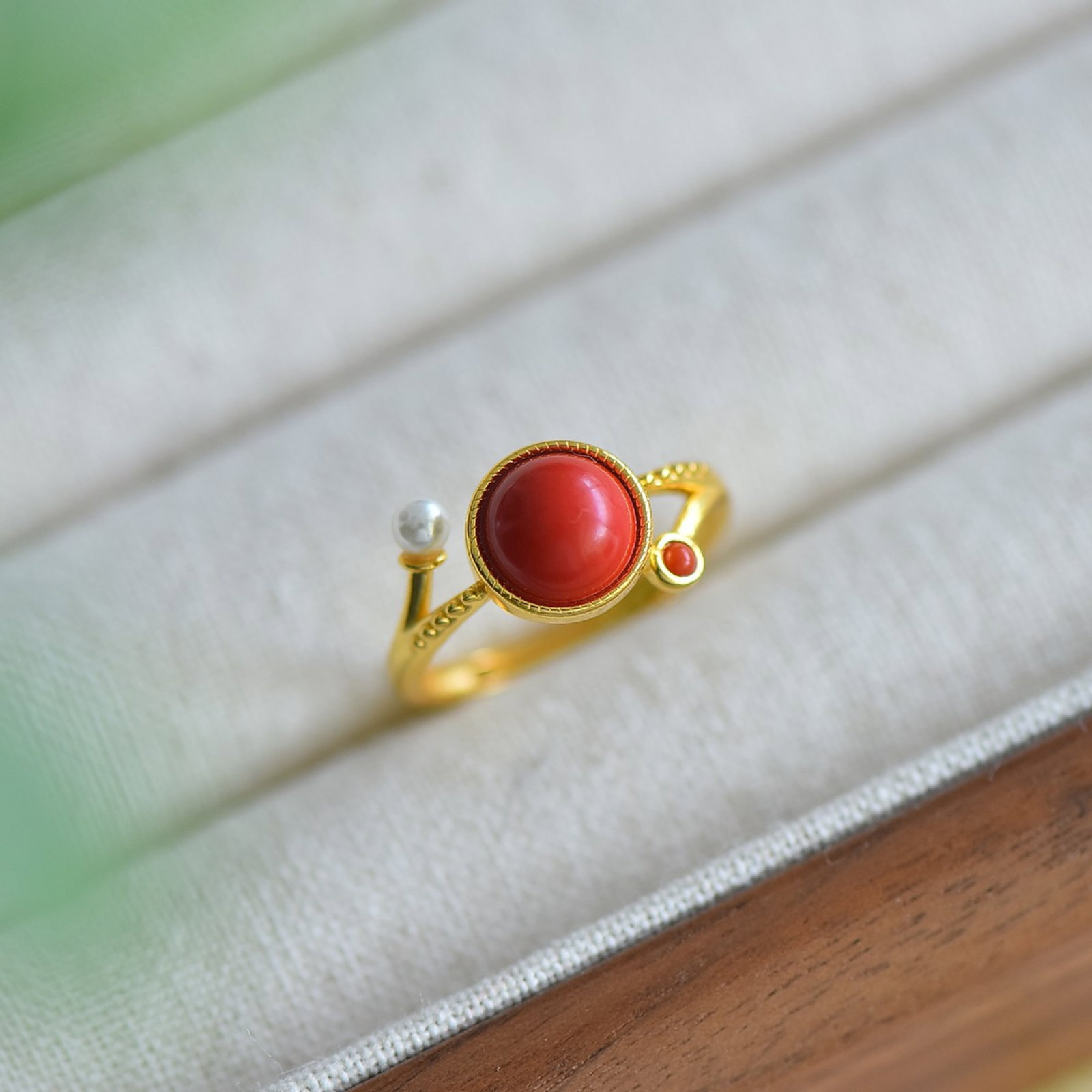 An Exquisite Sterling Silver-Gold Plated Inlaid Cinnabar Ring - 2