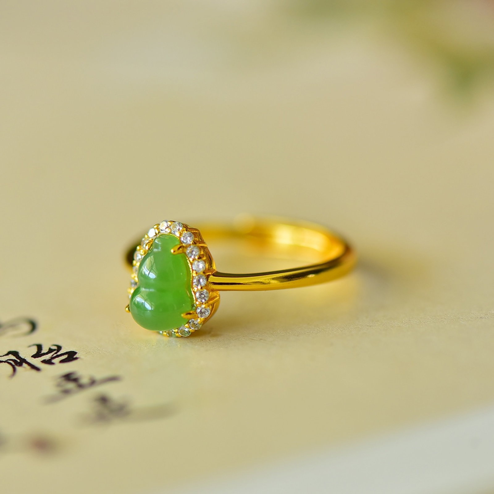 An Exquisite Sterling Silver-Gold Plated Inlaid Jasper Gourd Ring,Inlaid Diamond - 2