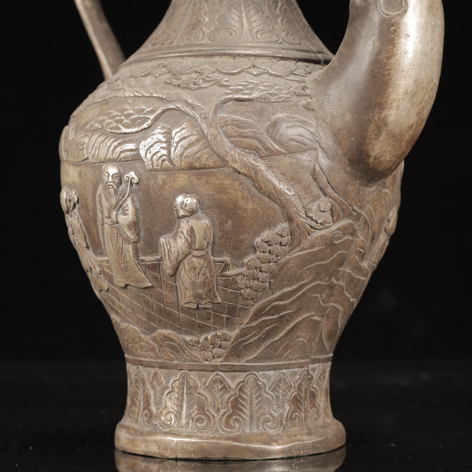 A Rare Silver-Plated Bronze Figure Pattern Ewer - 8