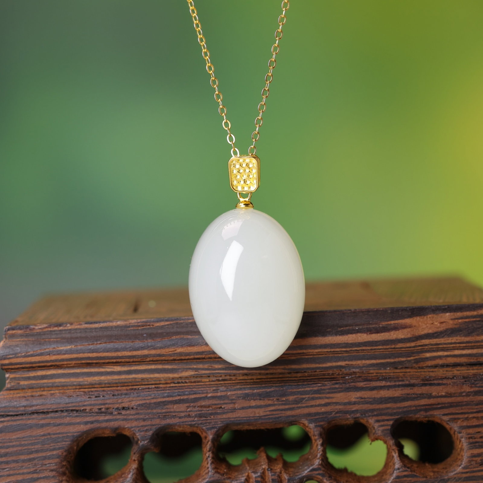 An Exquisite Sterling Silver-Gold Plated Inlaid White Jade Pendant - 3