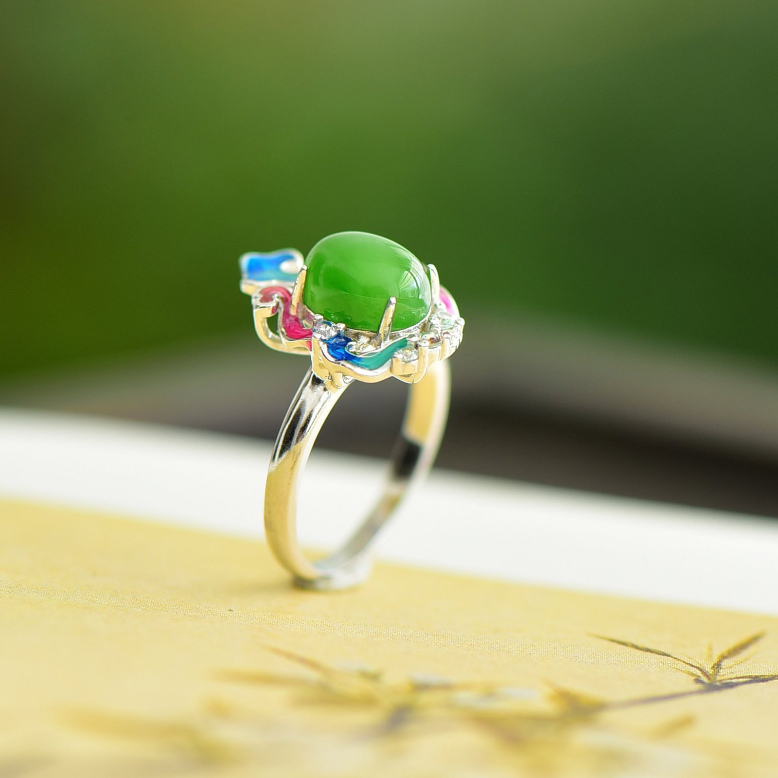 An Exquisite Sterling Silver Inlaid Jasper Enamel Ring - 2
