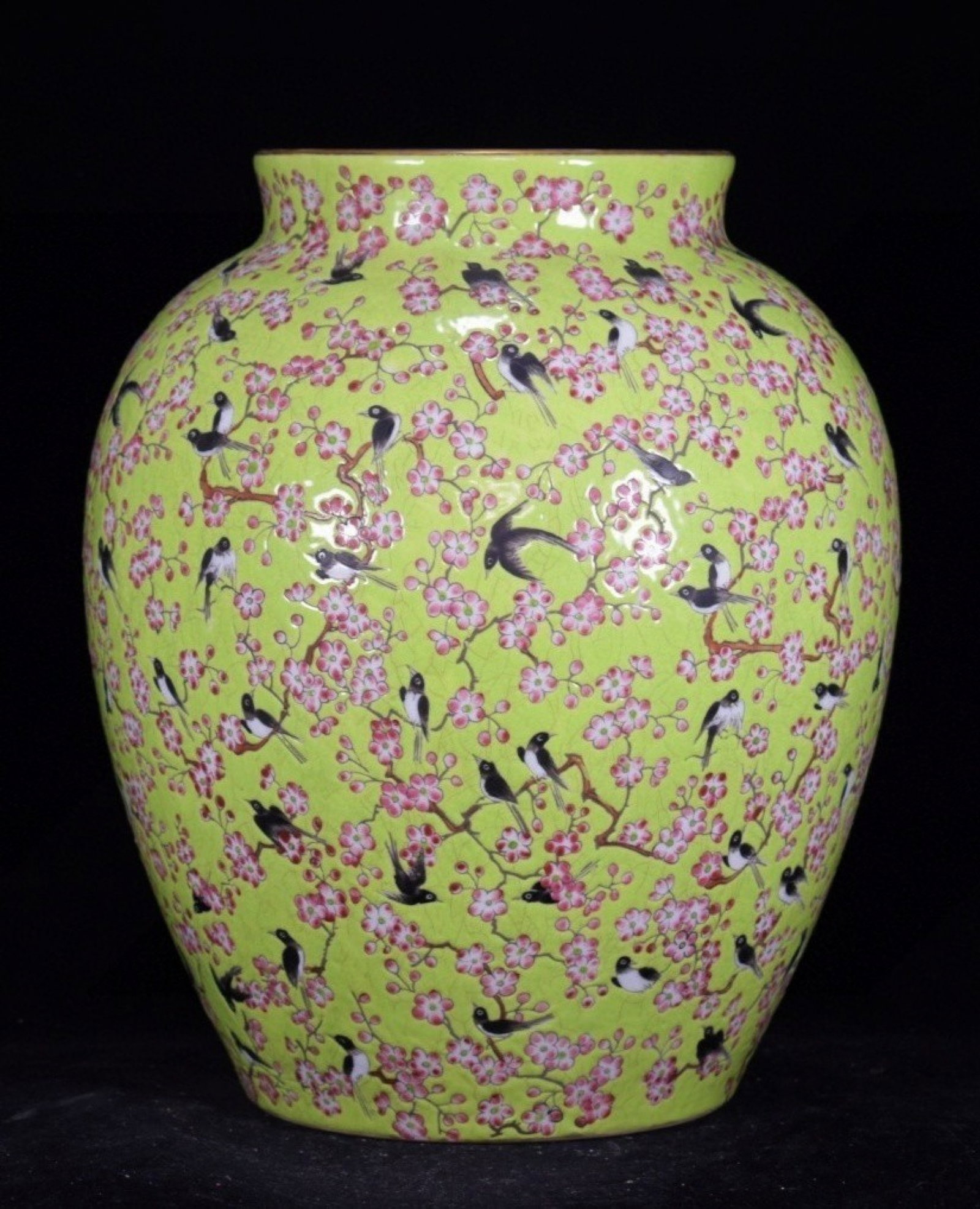 A Rare Green Ground Famille-Rose Painted Gold Flower and Bird Pattern Jar: Estimated Value:3200-6400 A Rare Green Ground Famille-Rose Painted Gold Flower and Bird Pattern Jar,Qing Dynasty,China,Qianlong Six-character Mark,Size:13inx9.1in
