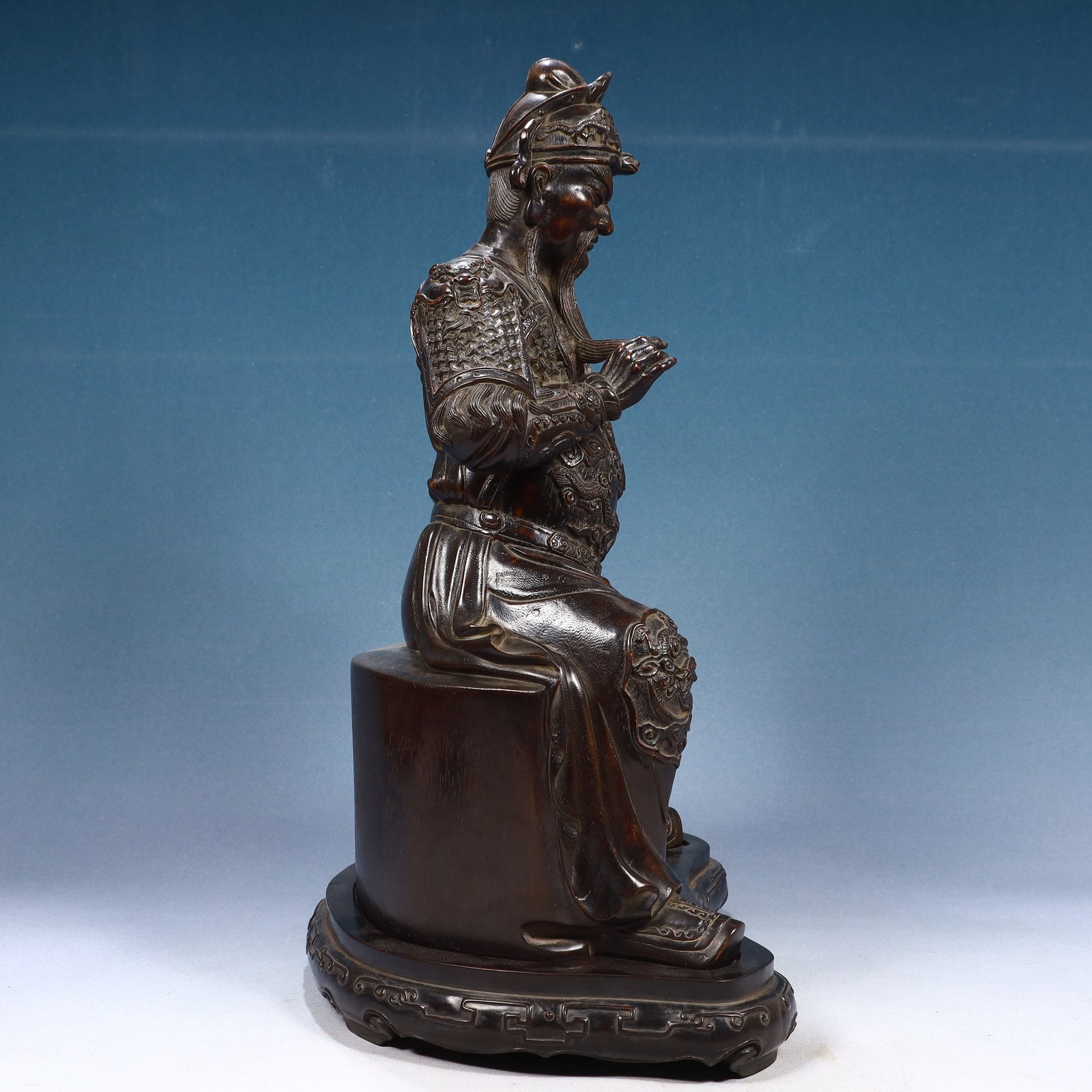 A Huge Eaglewood Auspicious Cloud and Dragon Pattern Statue of Seto Guangong - 10