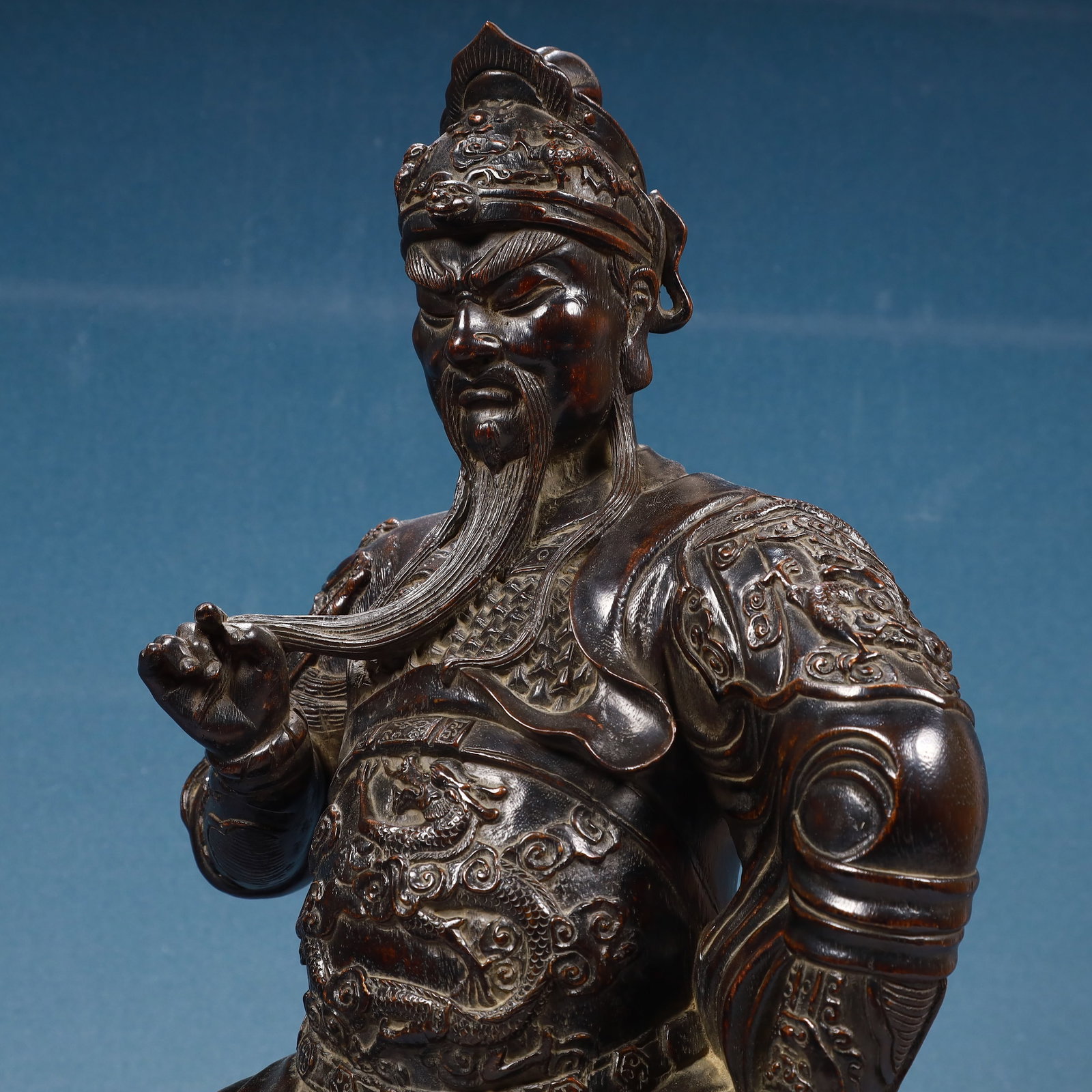 A Huge Eaglewood Auspicious Cloud and Dragon Pattern Statue of Seto Guangong - 6