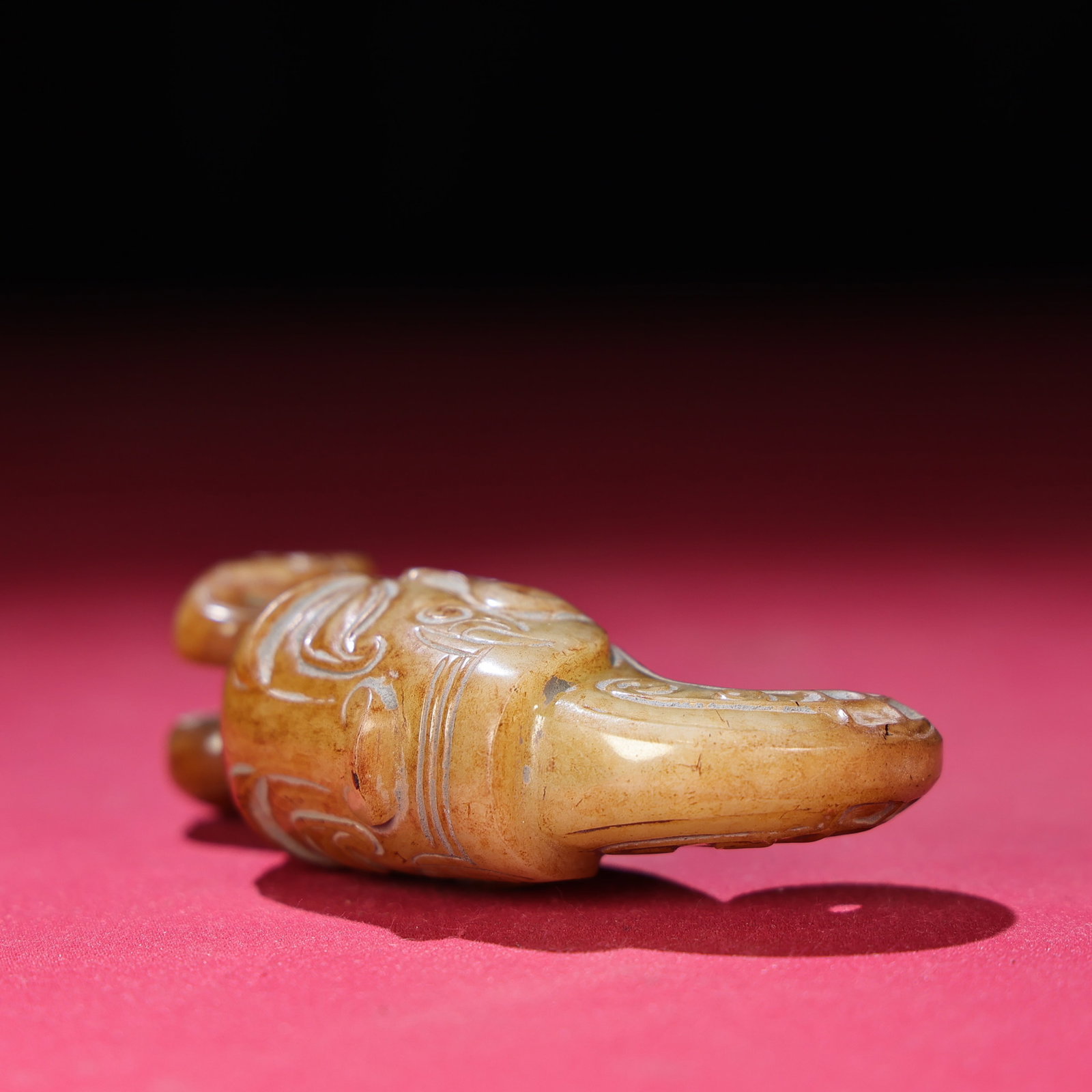 An Exquisite White Jade Figure-Face Pattern Pendant - 8