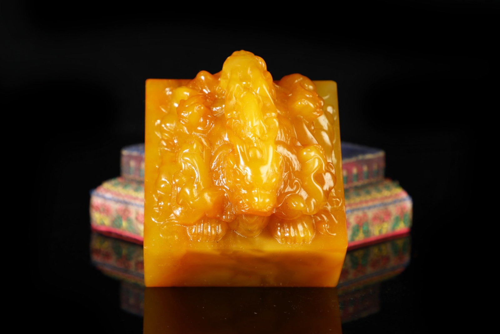 An Exquisite Tianhuang Stone Dragon Pattern Seal,With Poem - 8