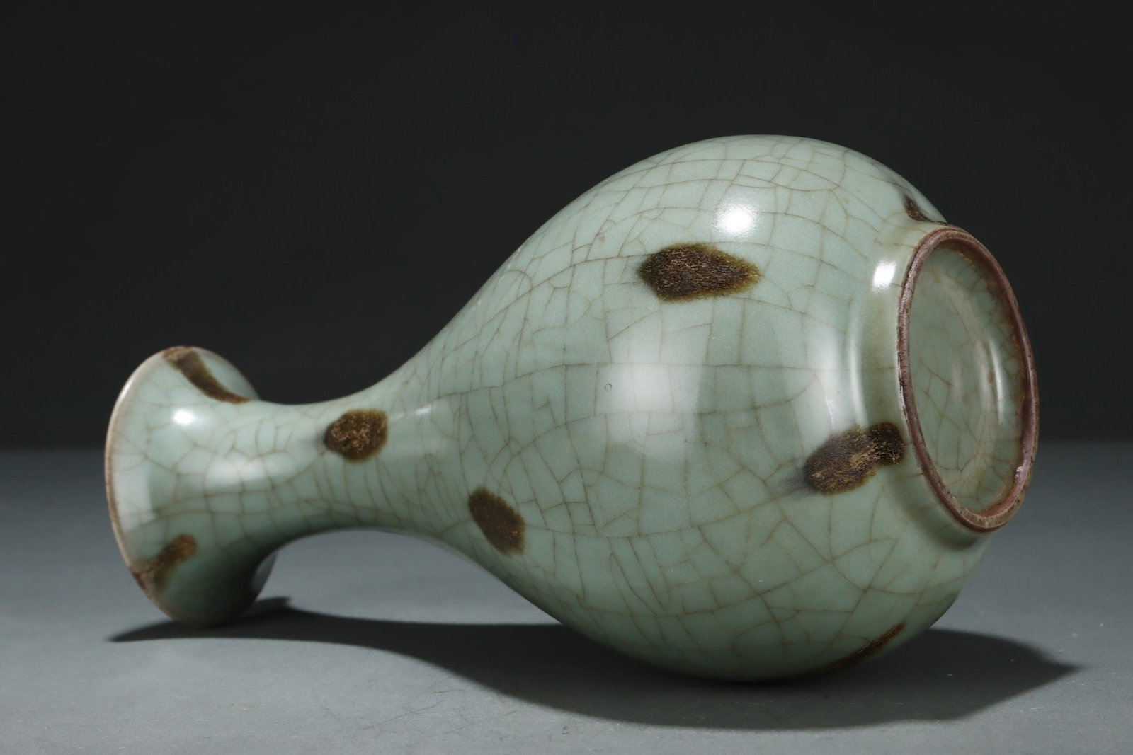 An Exquisite Longquan yao Vase - 7