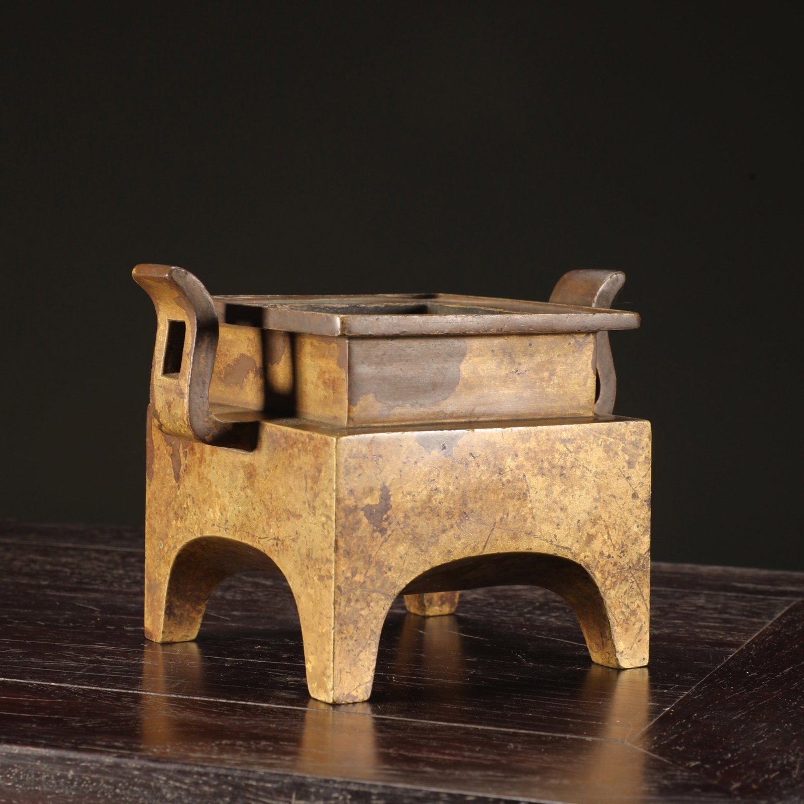 An Exquisite Bronze Double-Ears four legs Censer - 2
