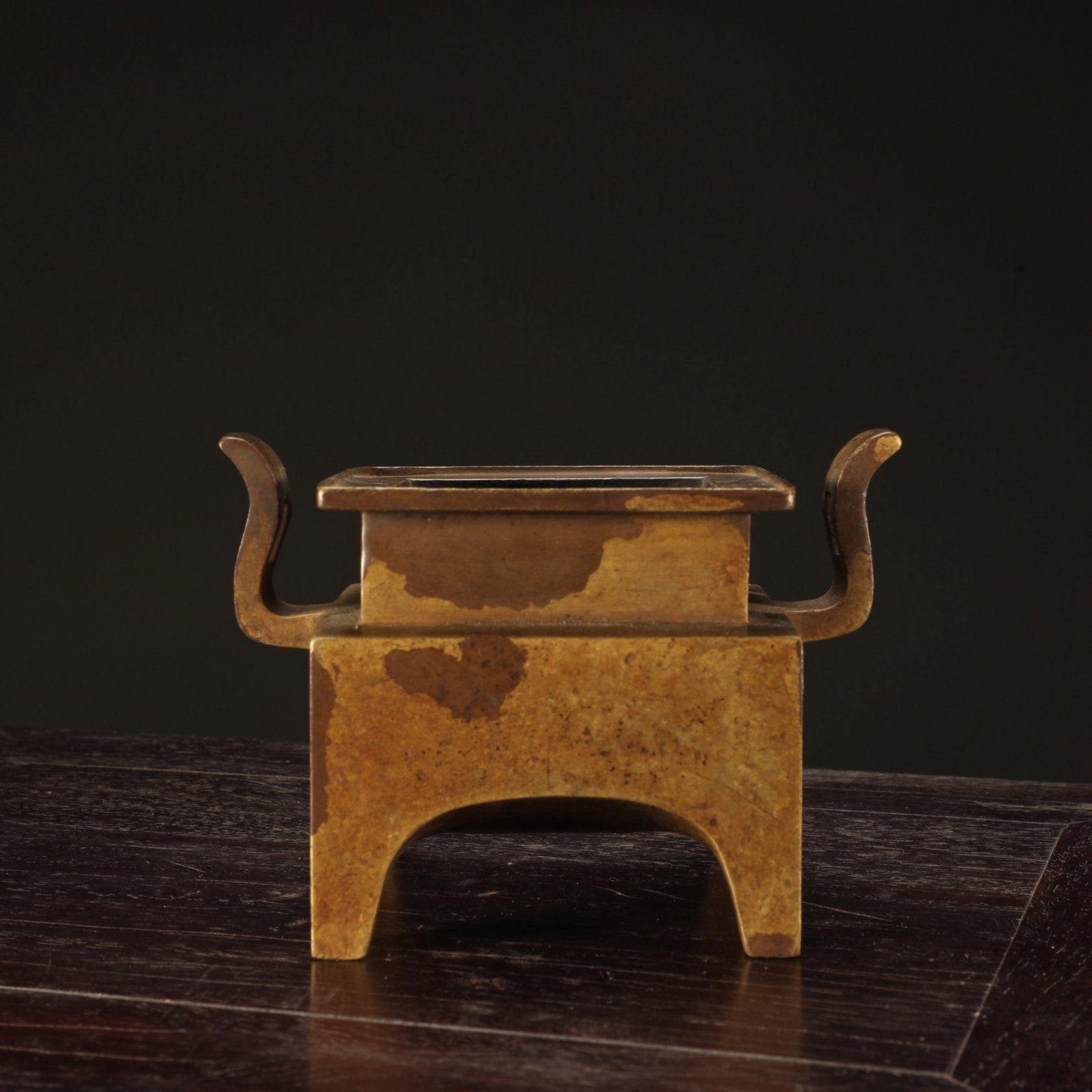 An Exquisite Bronze Double-Ears four legs Censer - 3
