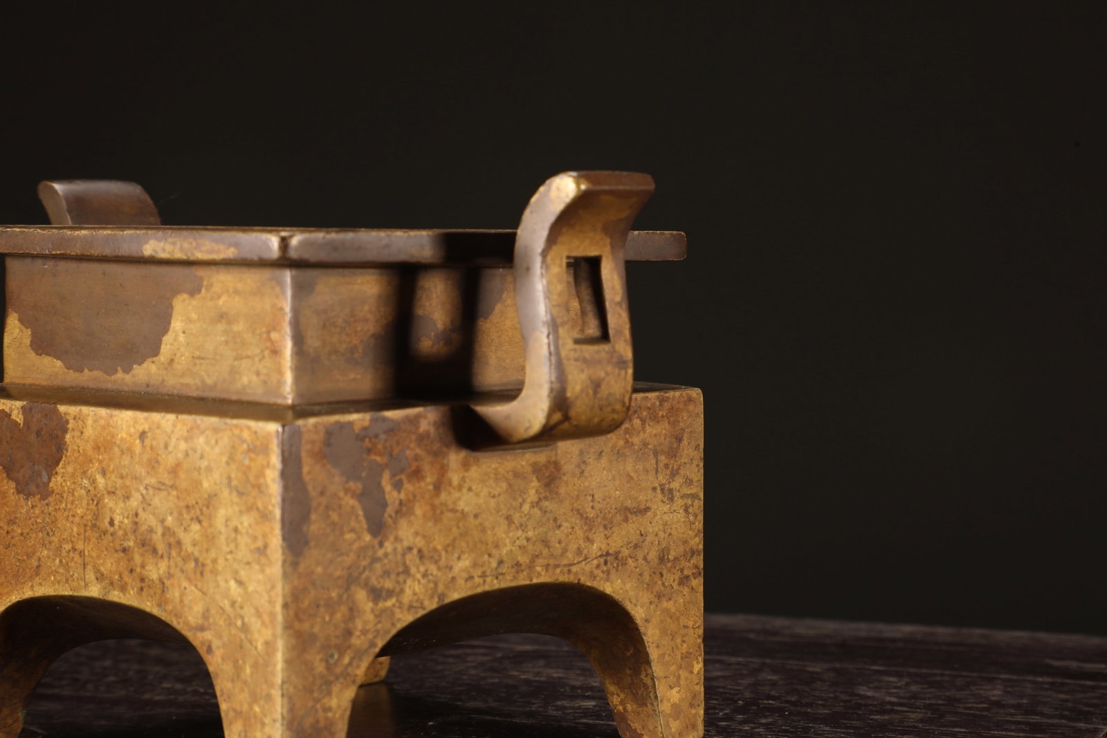 An Exquisite Bronze Double-Ears four legs Censer - 7