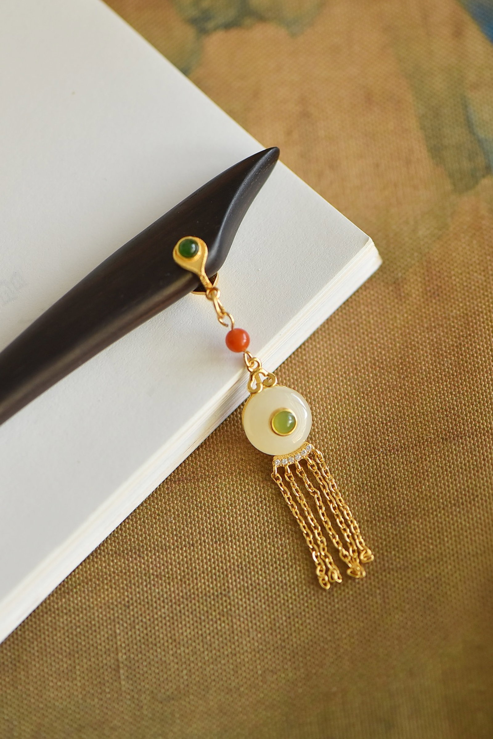 An Exquisite Sterling Silver-Gold Plated Inlaid White Jade Ebony Hairpin,Inlaid Diamond - 4