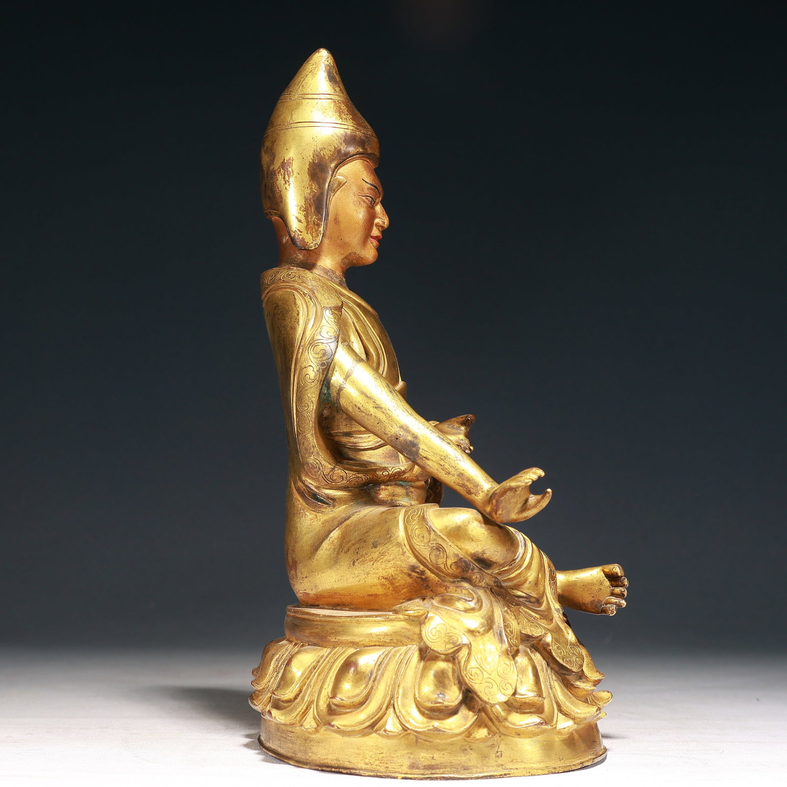 A Solemn Gilt Bronze Statue of Tsongkhapa - 8