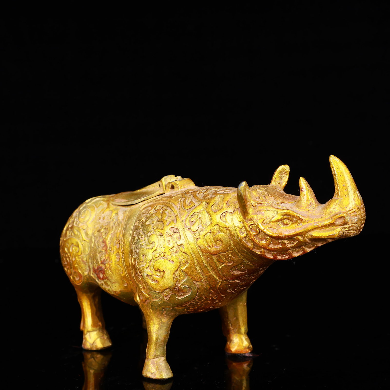 A Rare Gilt Bronze Rhinoceros Zun - 5