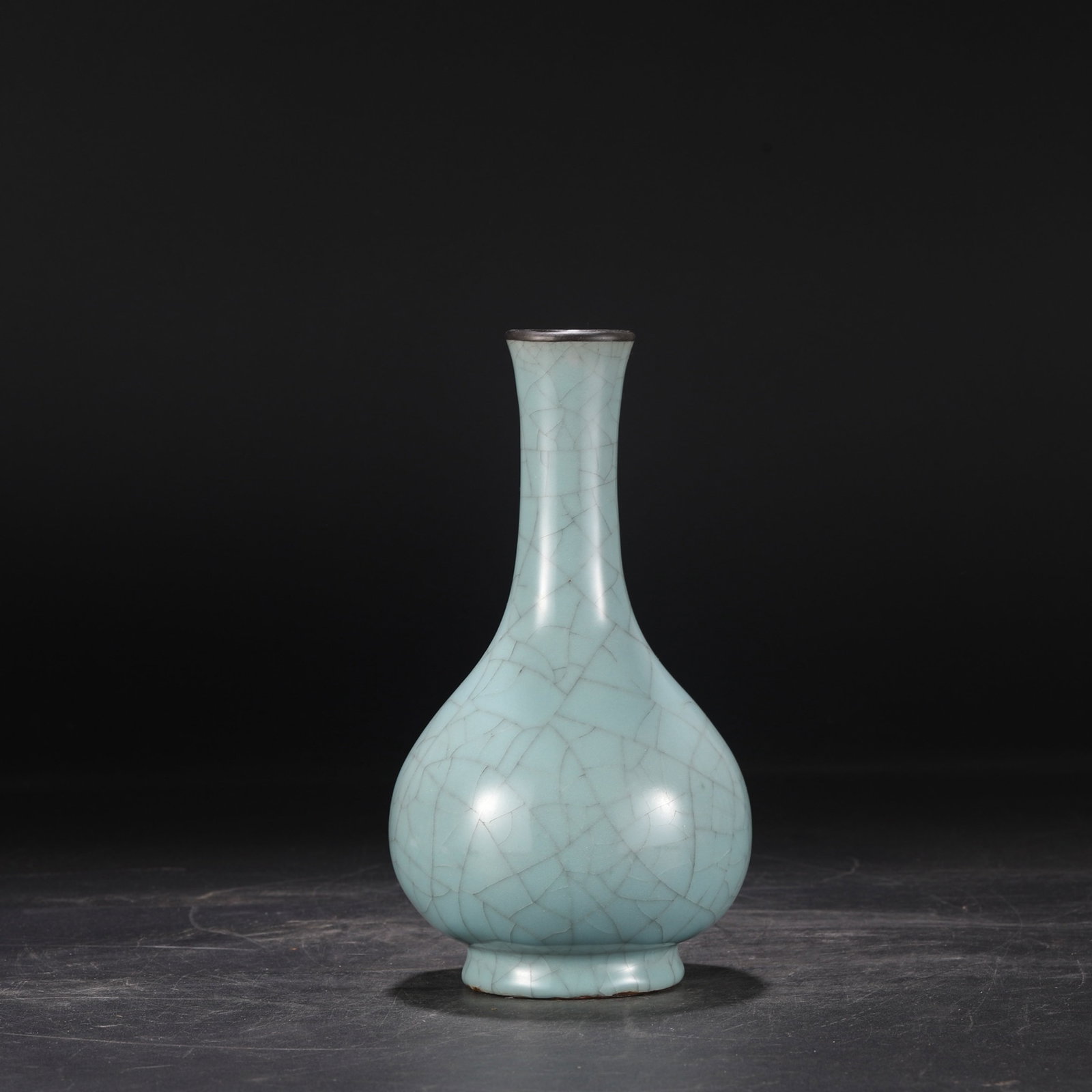 An Exquisite Guan yao Celadon Glazed Cover with Silver Vase,With an Imperial Poem by Emperor Qian... - 7