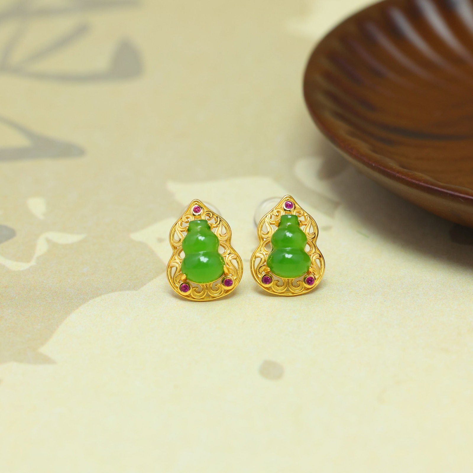 A Pair of Exquisite Sterling Silver-Gold Plated Inlaid Jasper Gourd Earrings,Inlaid Diamond - 2