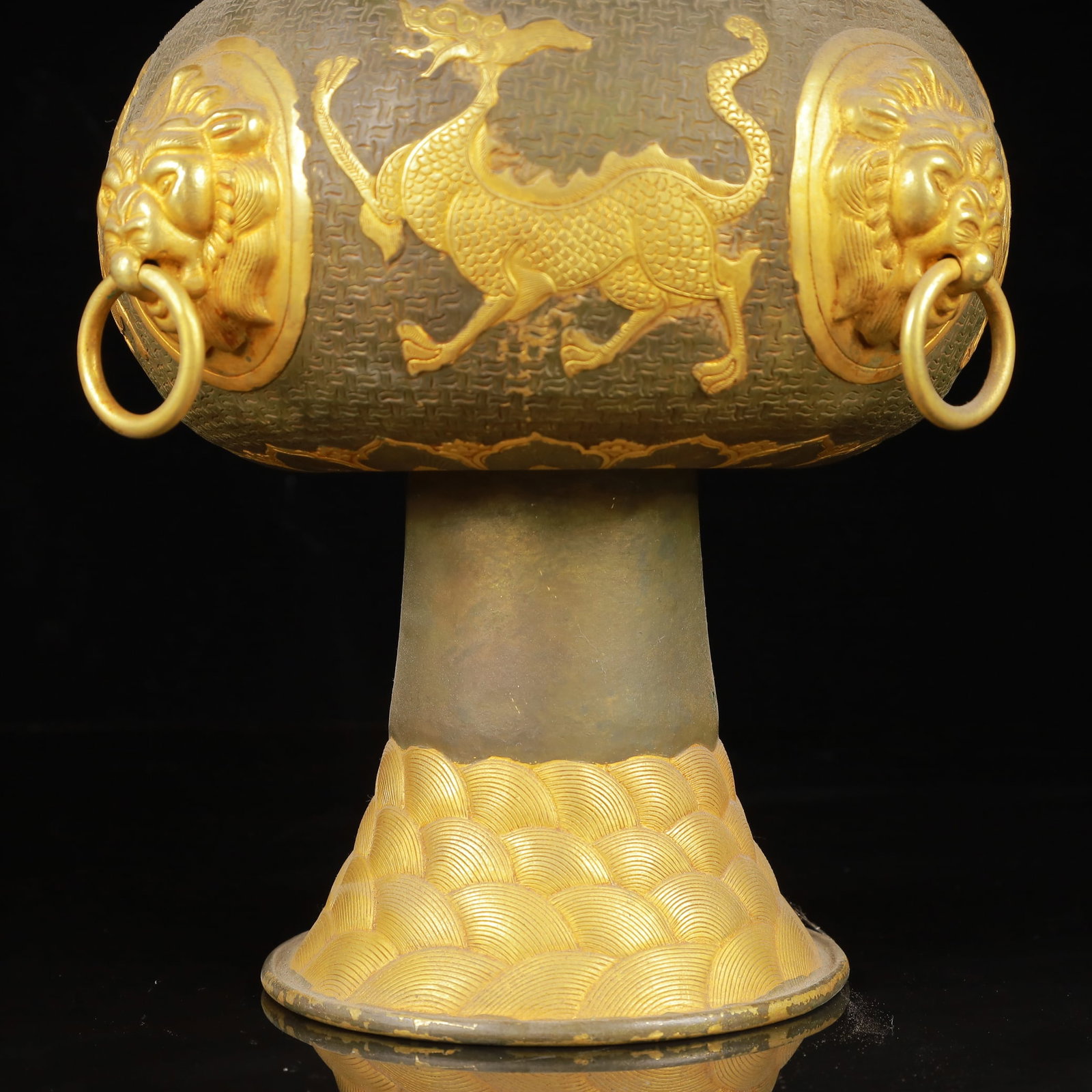 An Exquisite Gilt Silver Auspicious Beast Pattern Beast-Ears Jar - 12