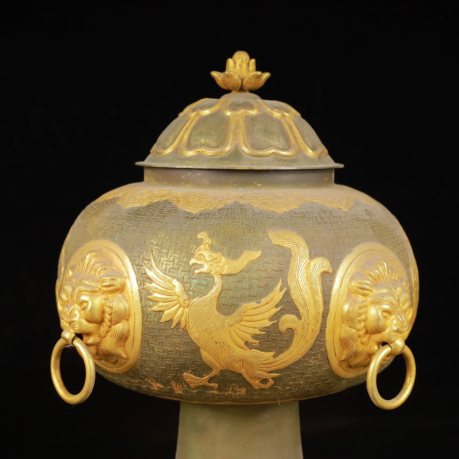 An Exquisite Gilt Silver Auspicious Beast Pattern Beast-Ears Jar - 5