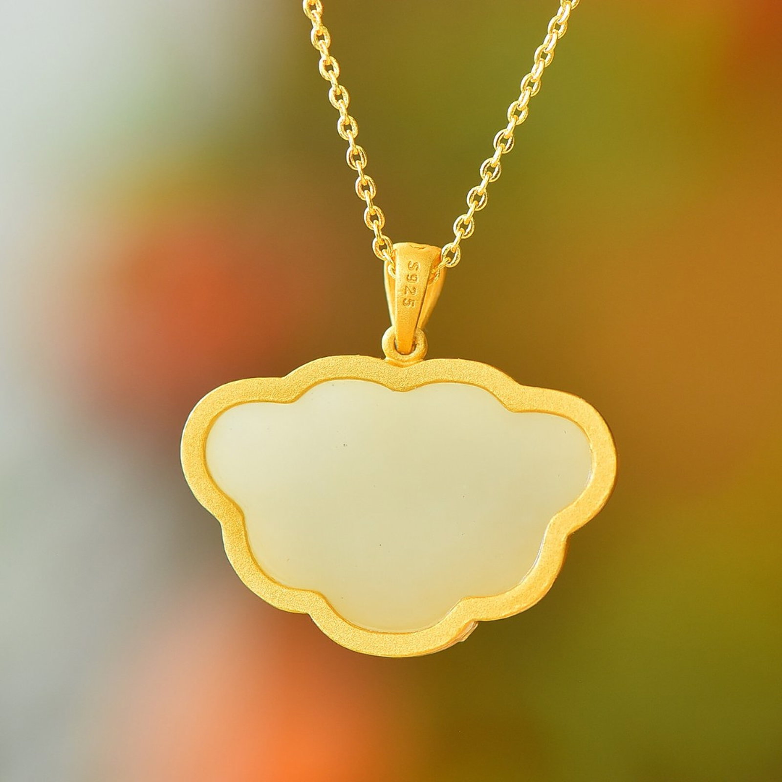 An Exquisite Sterling Silver-Gold Plated Inlaid White Jade Pendant - 5
