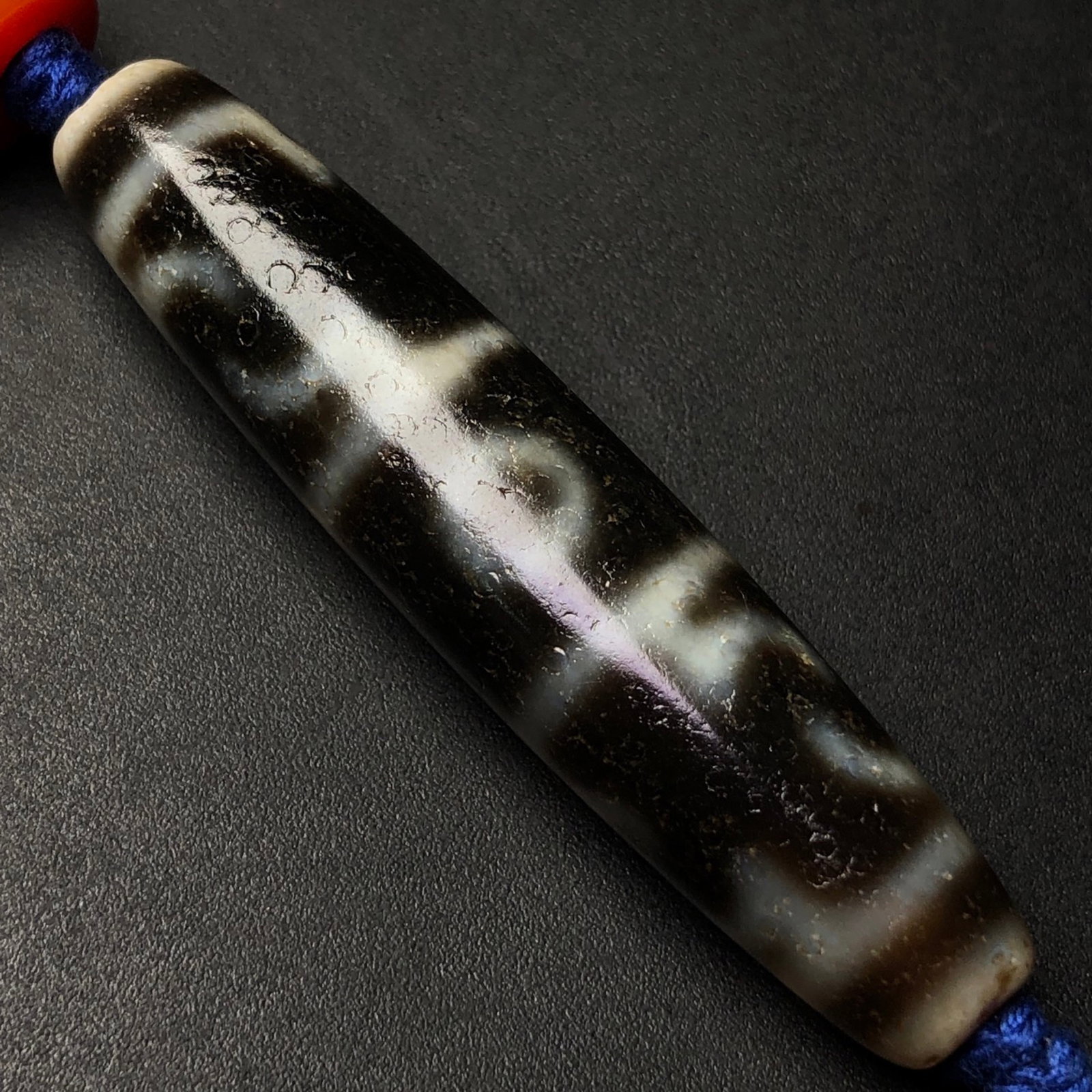 An Exquisite Dzi Bead Necklace - 8
