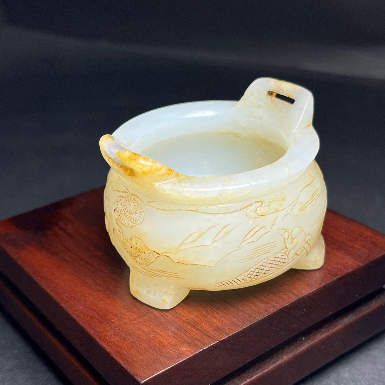 An Exquisite White Jade Landscape and Figure Pattern Double-Ears Tripod Censer - 2