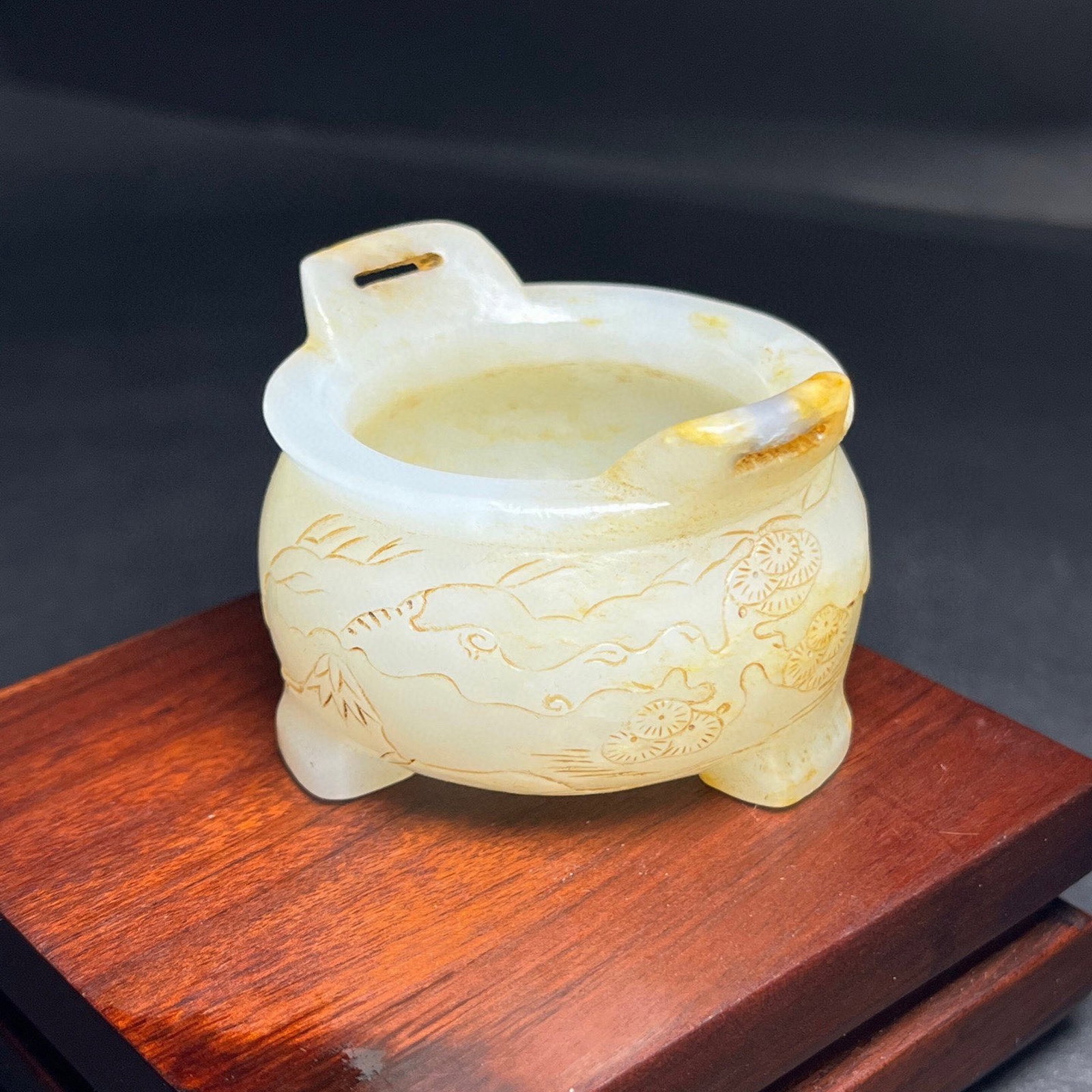 An Exquisite White Jade Landscape and Figure Pattern Double-Ears Tripod Censer - 4